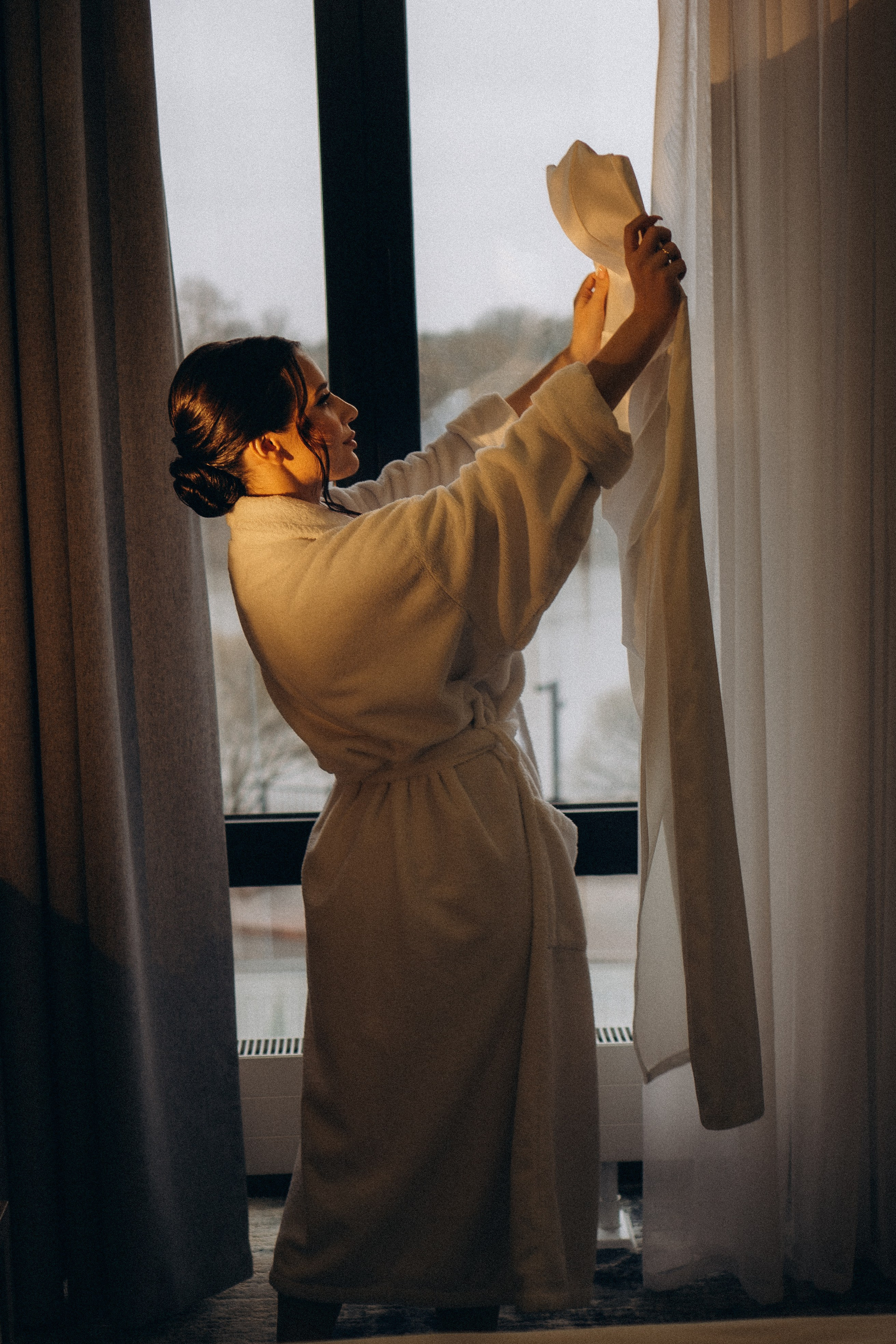 СВАДЕБНАЯ СЬЕМКА СБОРОВ ЖЕНИХА И НЕВЕСТЫ В ОТЕЛЕ И ТАКЖЕ ФОТОСЕССИИЯ В ОТЕЛЕЕ МЕГАПОЛИС БРЯНСК. Профессиональный фотограф, Санкт-Петербург — Виктория Богомолова