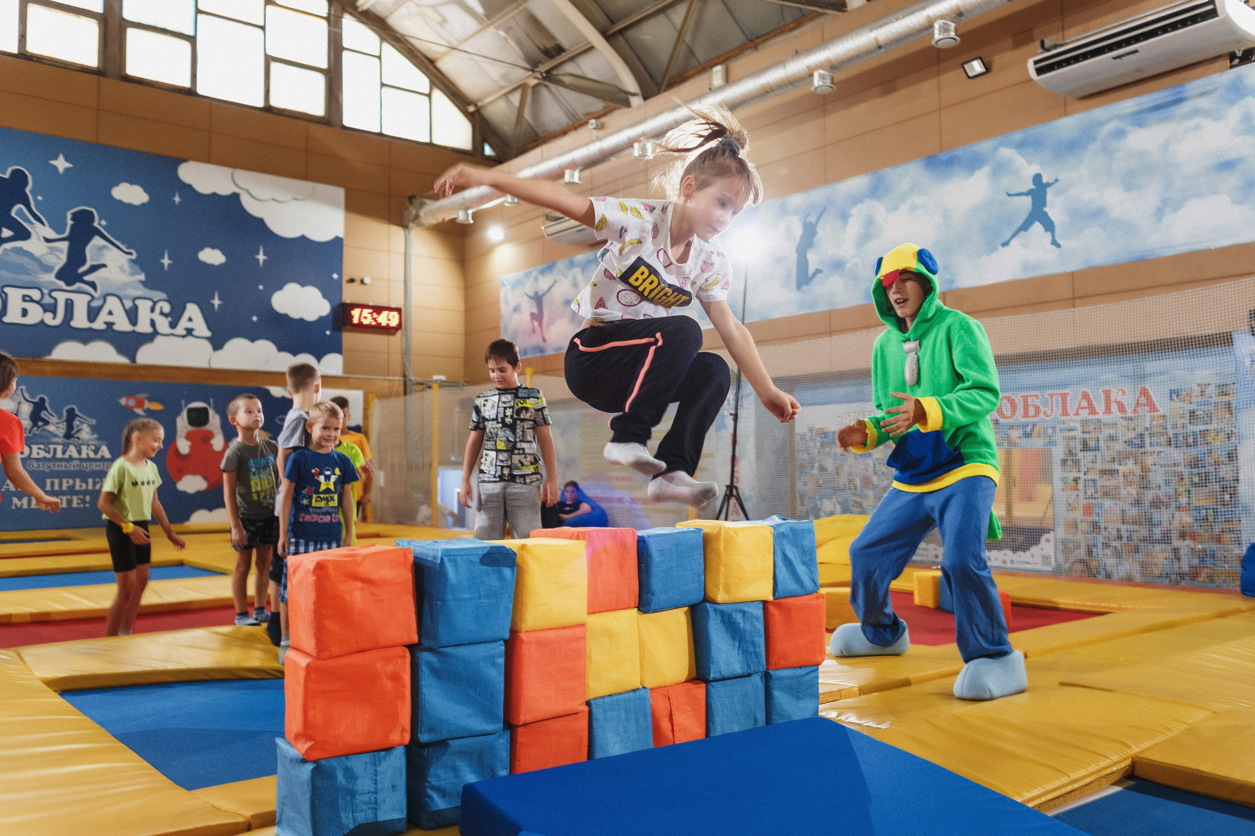 Веселые моменты: День рождения Даниила в 'В облака' Таганрога. Свадебный и семейный фотограф в Таганроге Бакарюк Антон