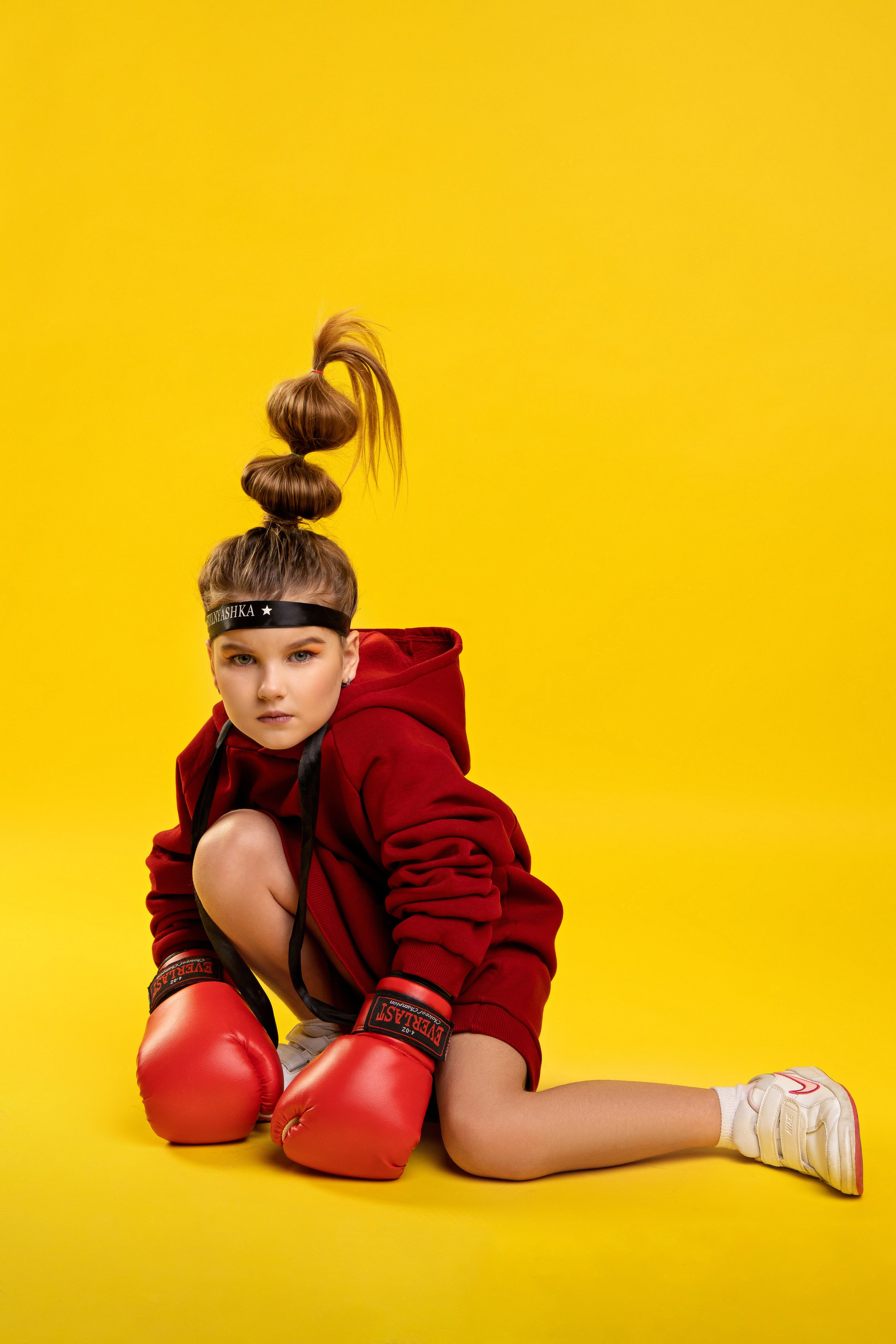 Модный бокс. Студия Soft Light, макияж Александра Стурова, причёски Ксения Матджанова. Татьяна Мирзоян