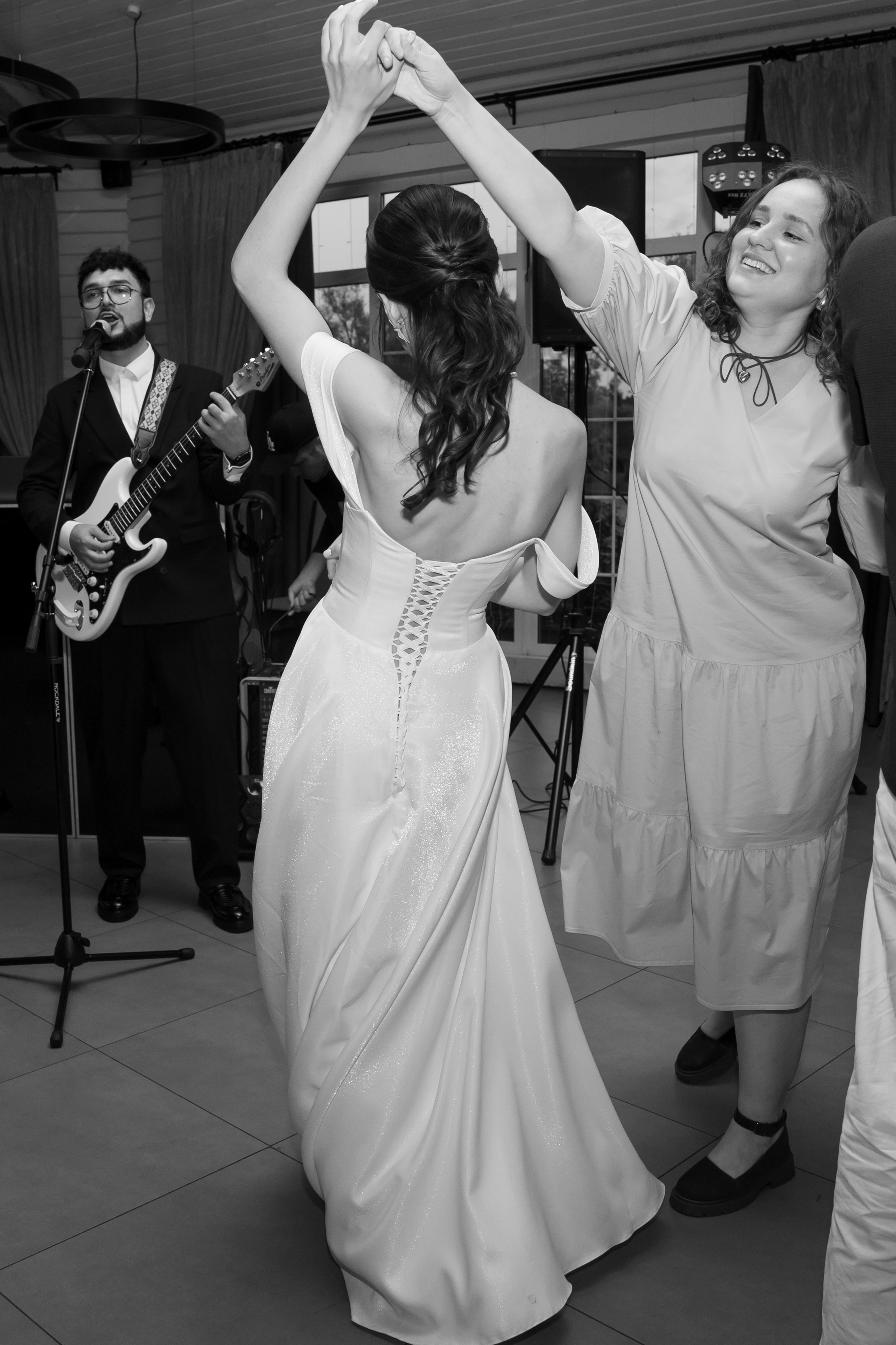 Регистрация в отеле Fish Point, ЗАГС Бутово, прогулка в Остафьево. Свадебный и репортажный фотограф (Москва, Королев и другие)