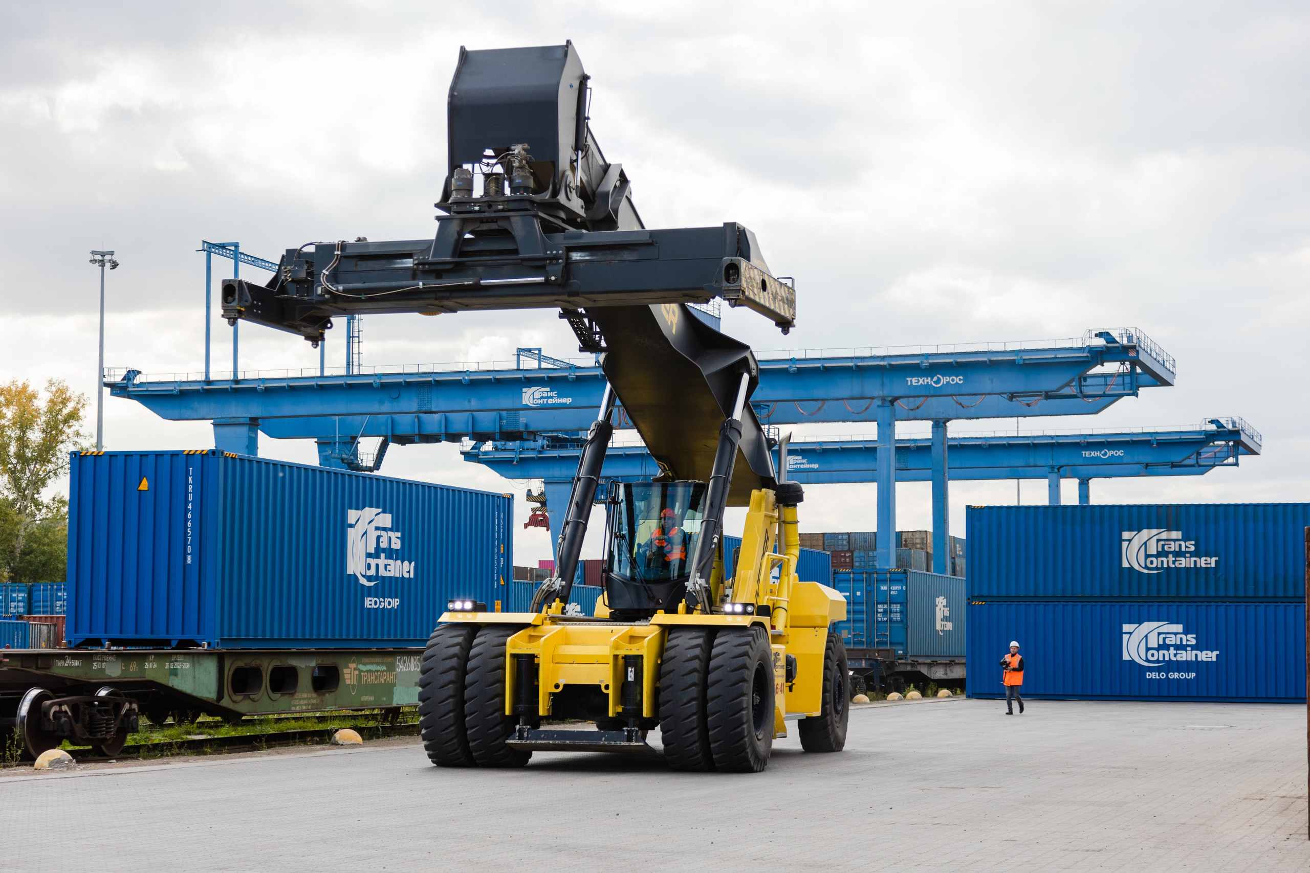 ТрансКонтейнер. Фотограф свадебный семейный в Красноярске Шукшина Наталья