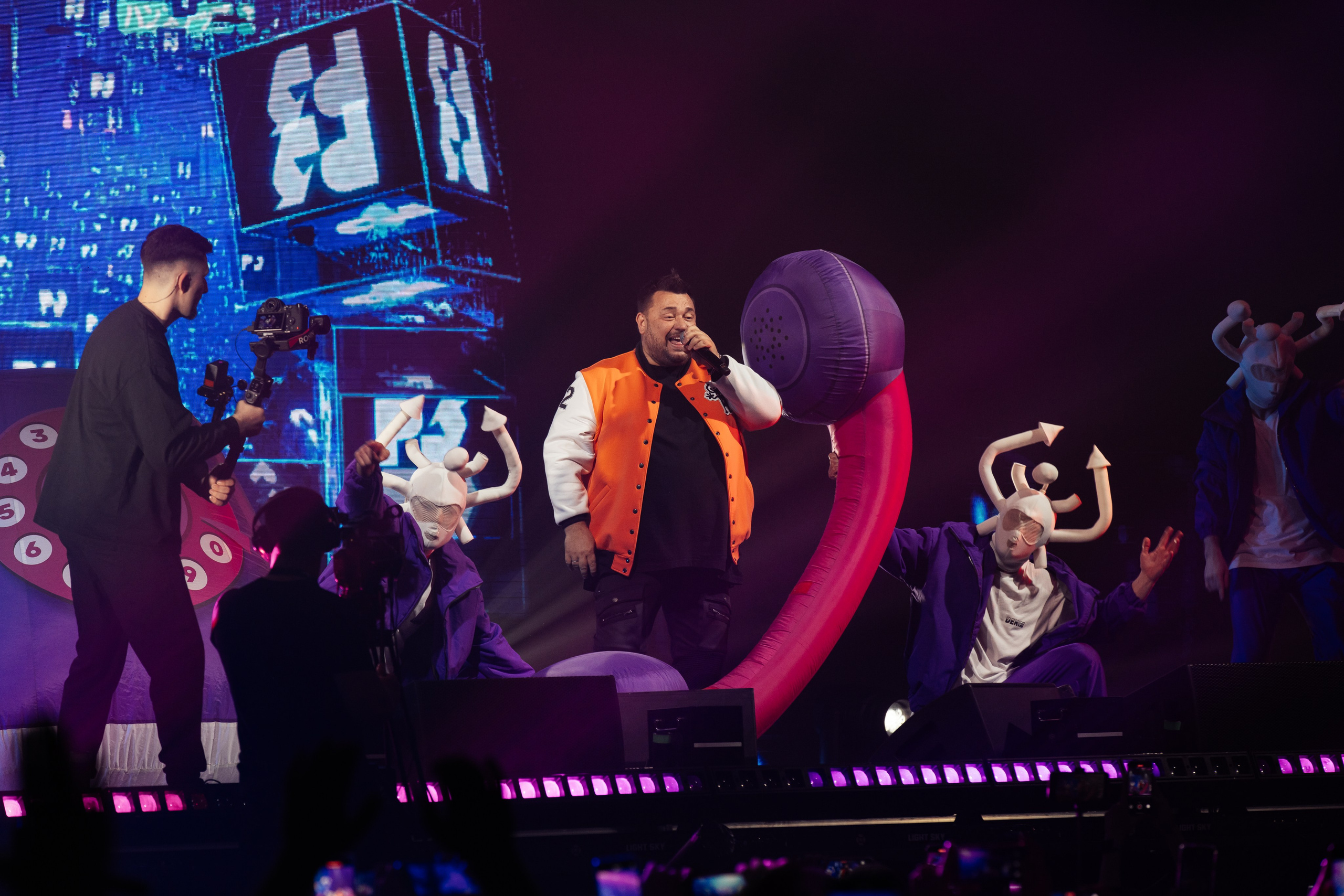 Руки Вверх Смоленск 28.05.2025. Свадебный и семейный фотограф в Москве и Московской области Оксана Шлыкова