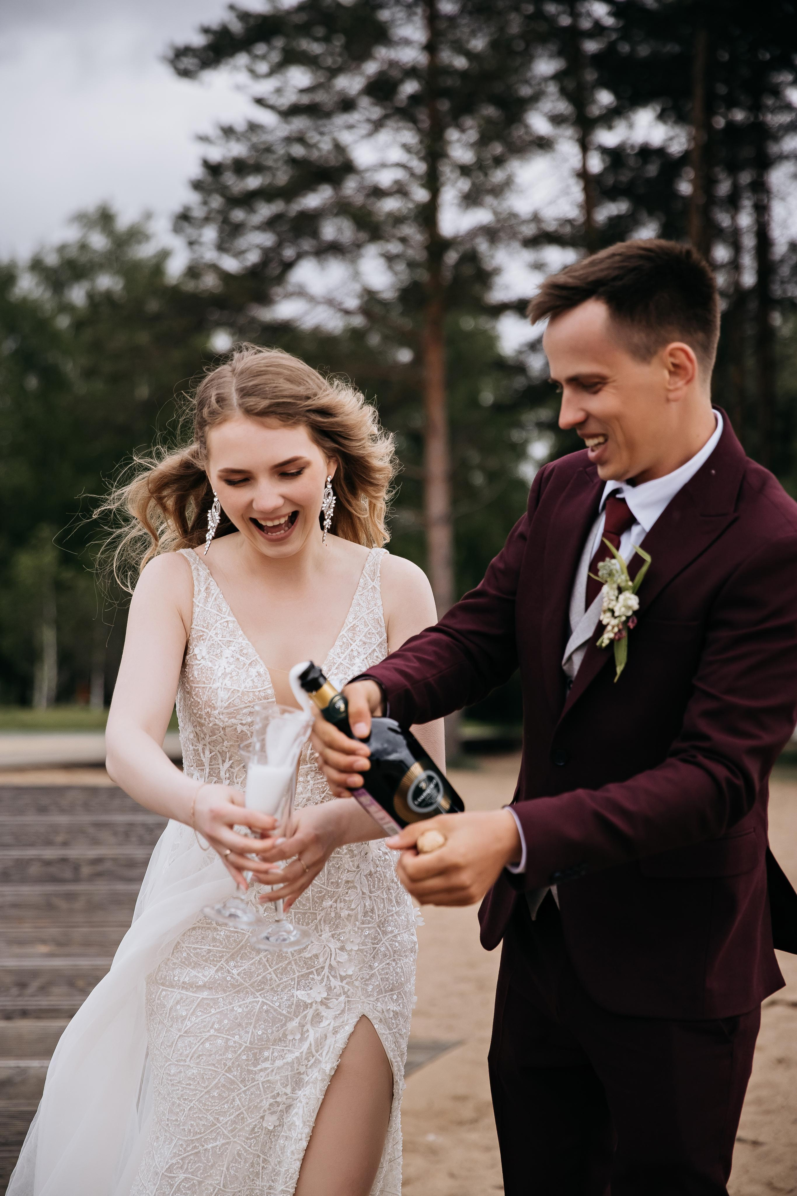 Юля и Леша.Прогулка. Фотограф женственности в Санкт-Петербурге Дарья Тоток