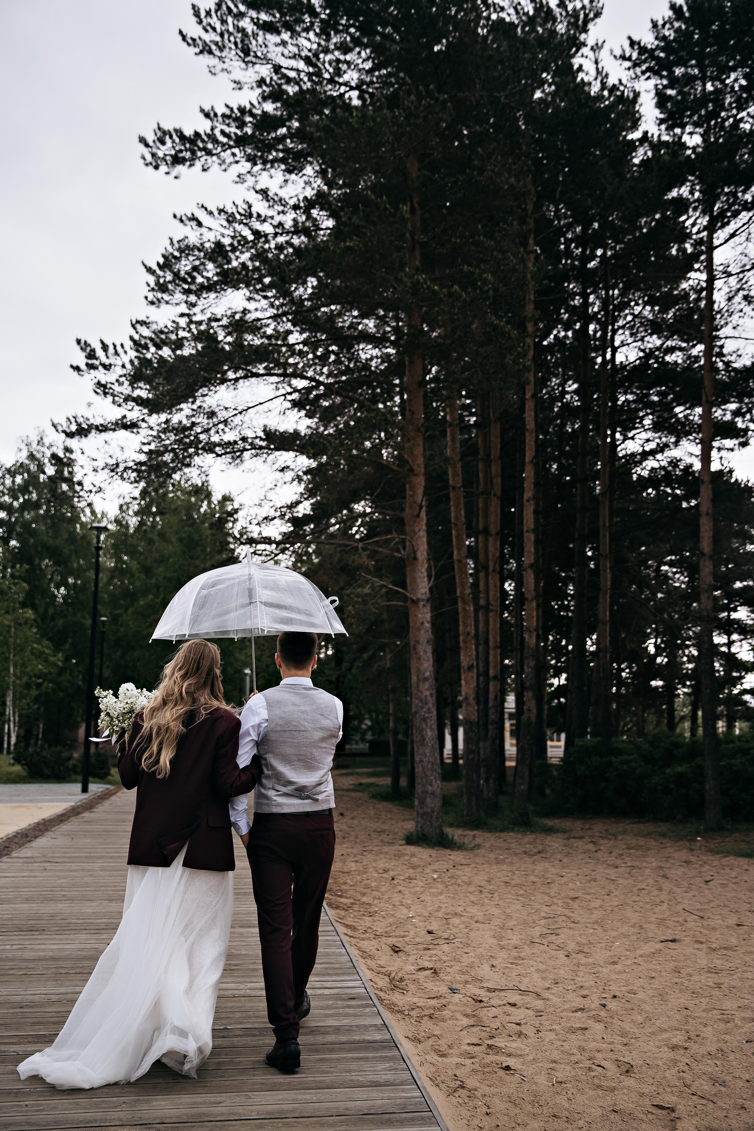 Юля и Леша.Прогулка. Фотограф женственности в Санкт-Петербурге Дарья Тоток