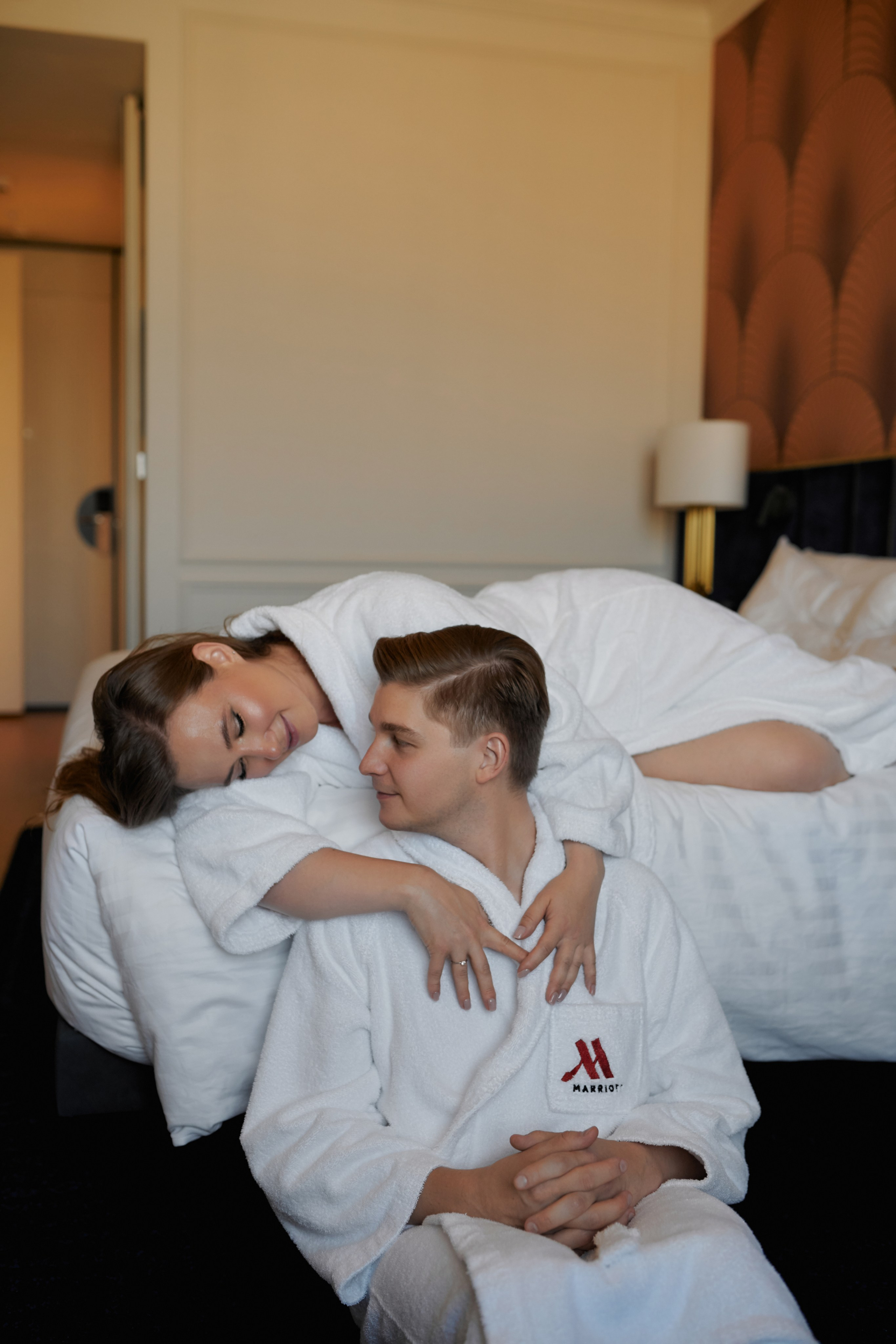 Утро в отеле. Свадебный и женский фотограф город Электросталь и Ногинск