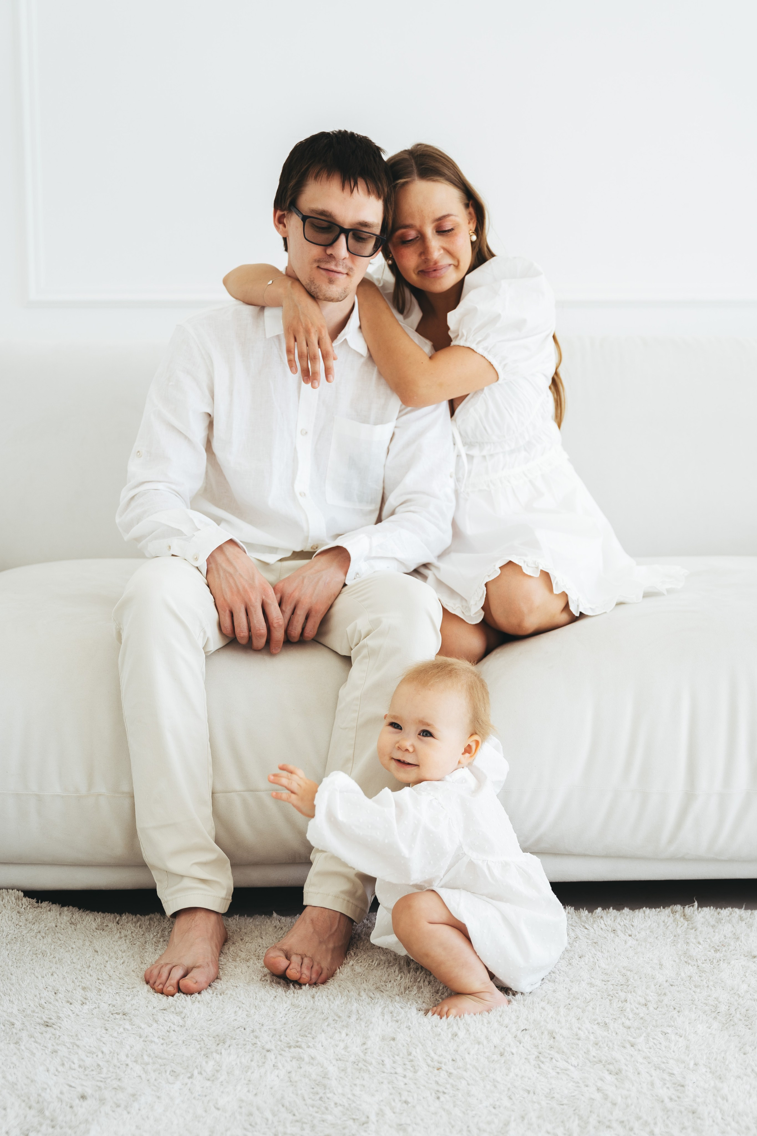 Варя, Таня, Дима. Главная