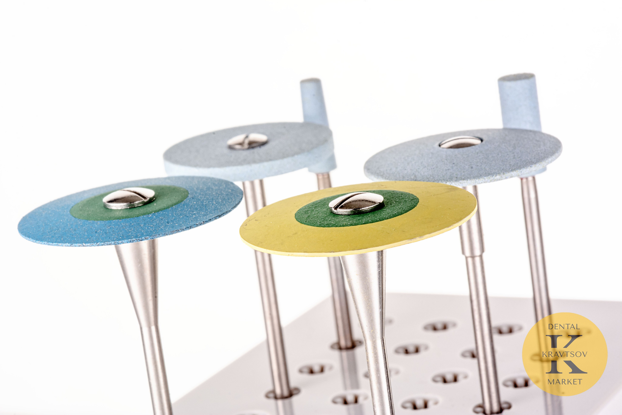 Предметка на белом фоне. Фотограф в Москве