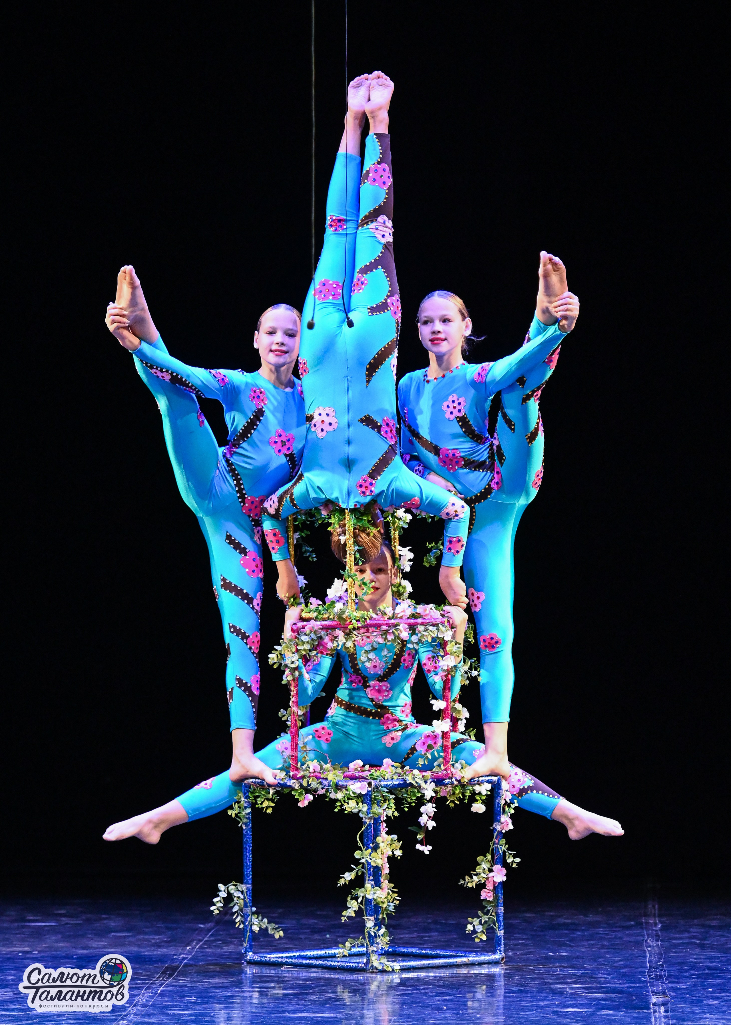 30.10.2024 6-й Международный Творческий Фестиваль-Конкурс «СЕРДЦЕ УРАЛА» г. Екб. Медиастудия Фото Концепт