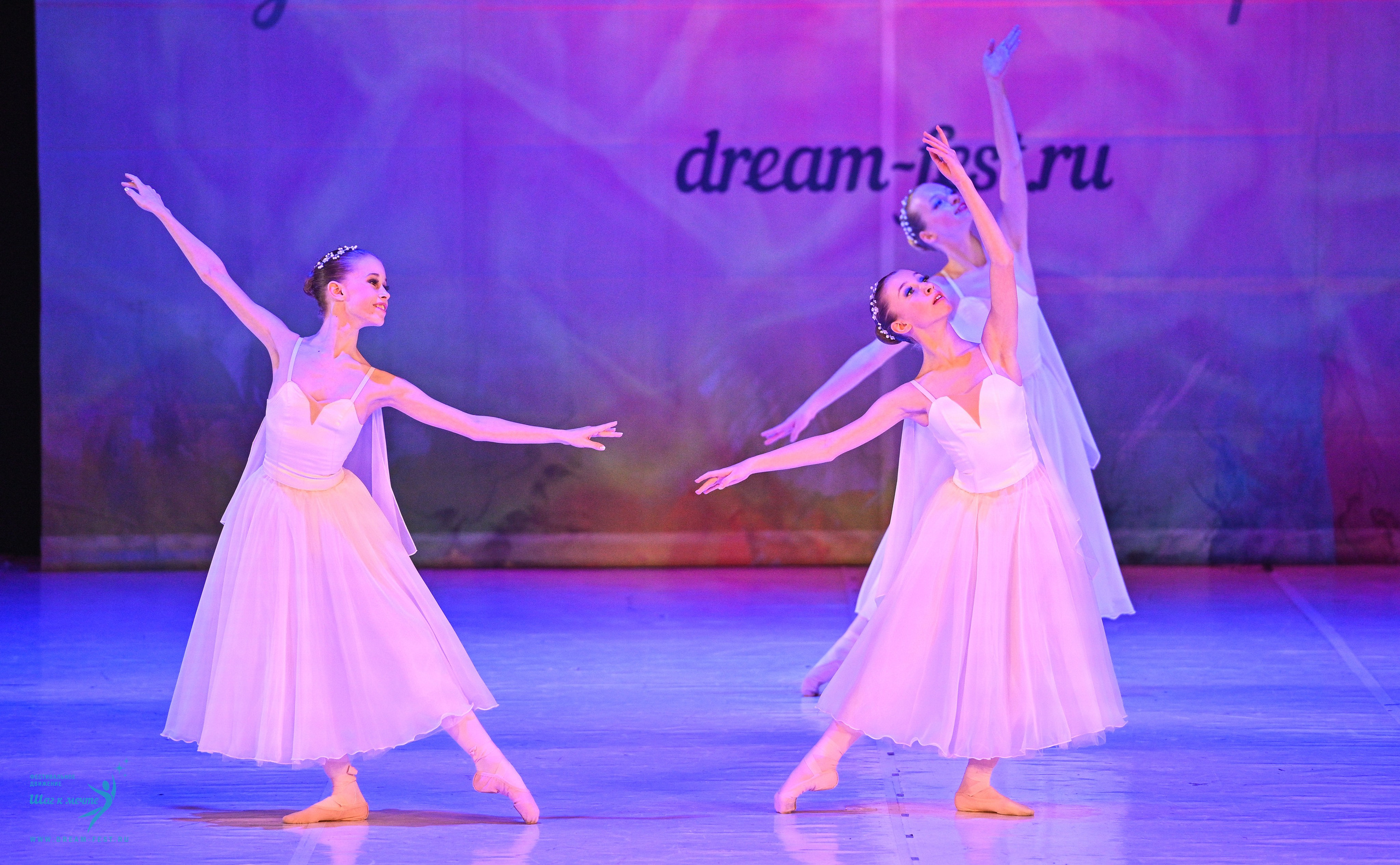 11.04.2025 Фестивальное движение «Шаг к мечте» г. Москва. Медиастудия Фото Концепт