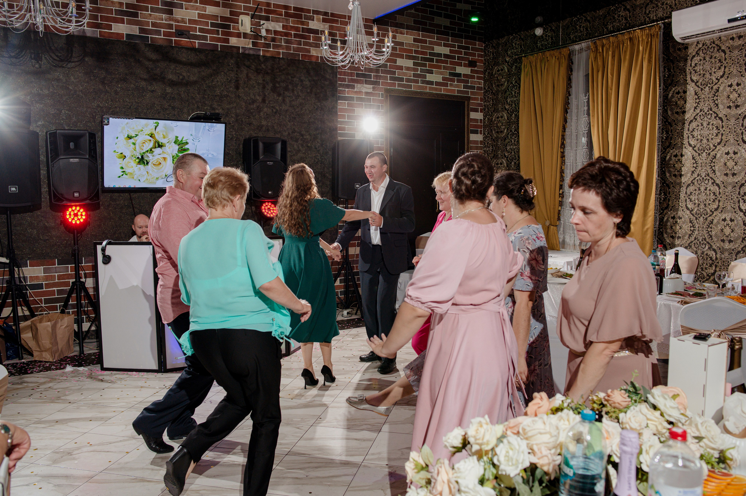 Николай и Виктория (г. Кашира). Королева Елена Свадебный и семейный фотограф в Туле