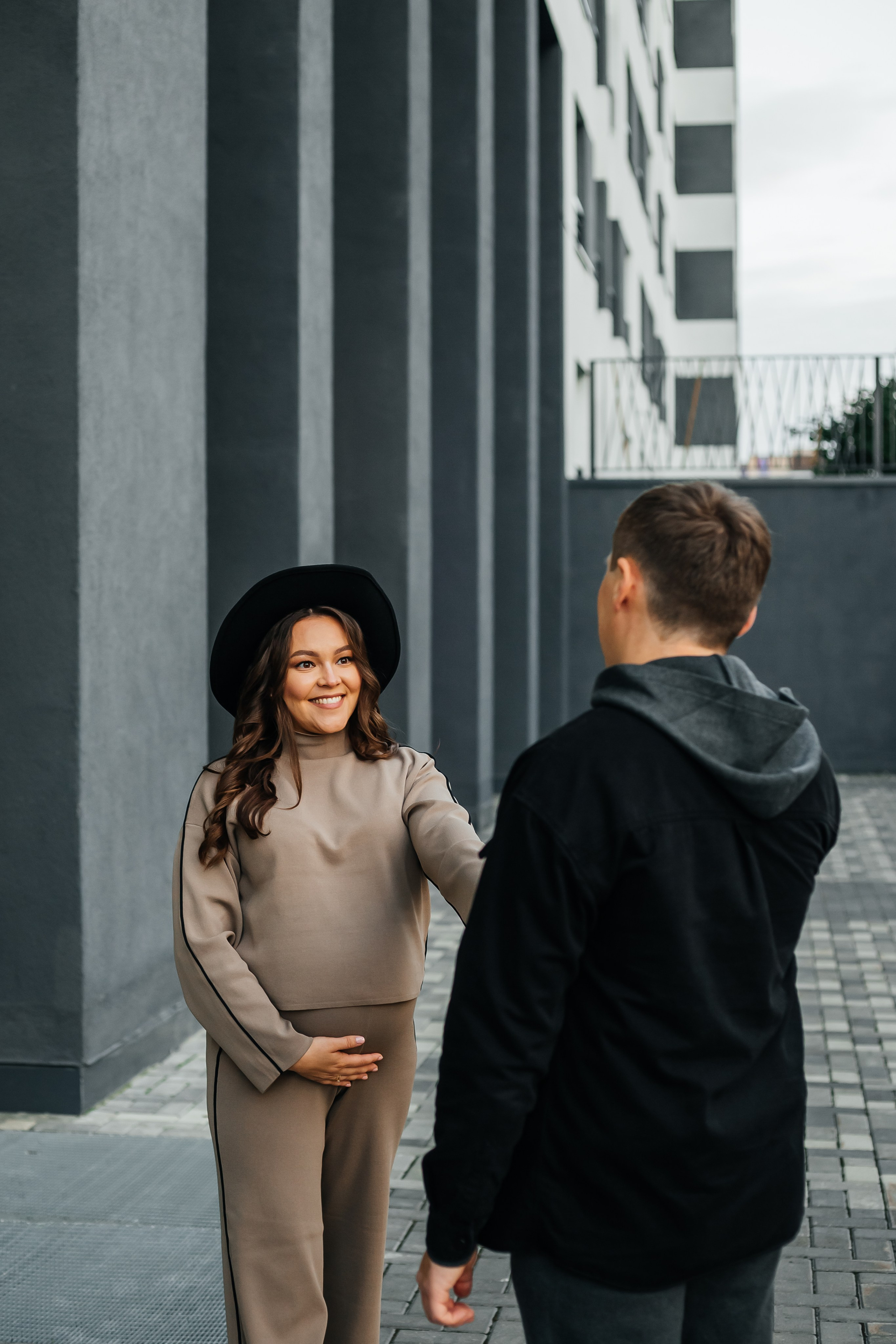 Прогулка. Новин Квартал. В ожидании. Фотограф Мария Новоселова. Сургут