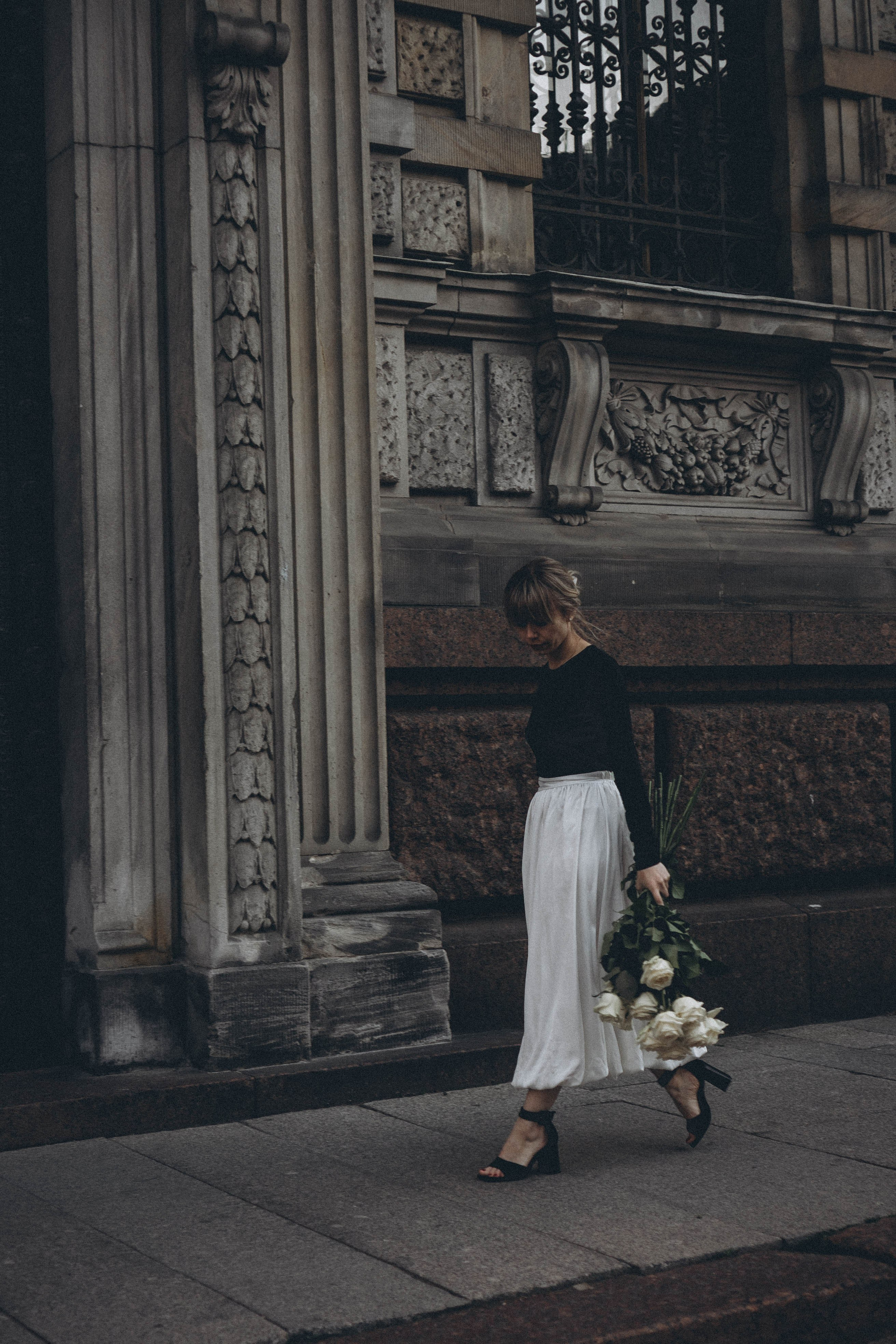 ПРОГУЛКА ПО ГОРОДУ В БЕЛЫЕ НОЧИ (другой вариант). Профессиональный фотограф, Санкт-Петербург — Виктория Богомолова