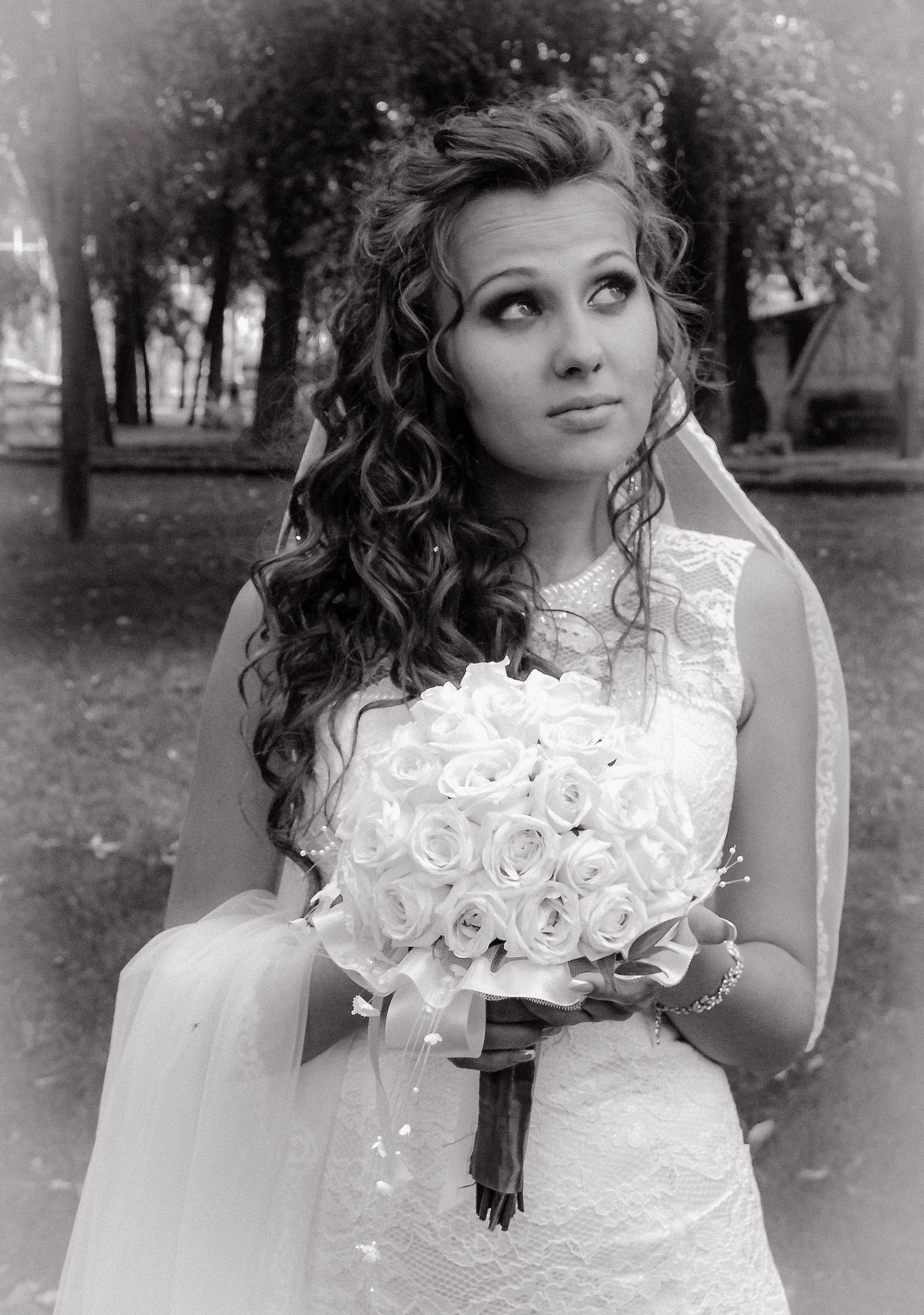 Свадебные фото. Фотограф Краснодара, фотограф в парке Галецкого.репортажный фотограф. детский фотограф, свадебный фотограф. профессиональный фотограф