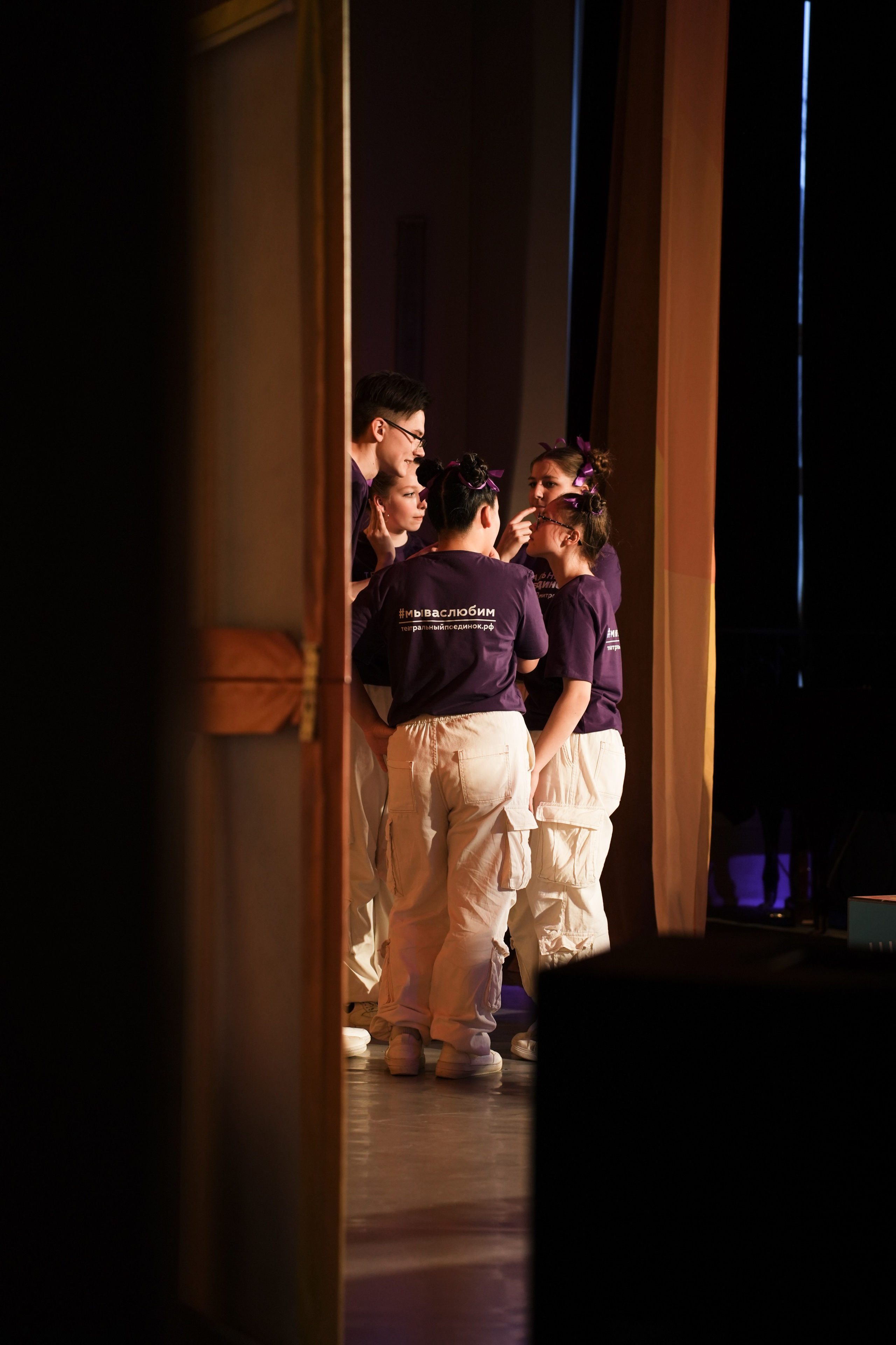 Театр. Анна Жукова — Режиссёр кино и цирка, сценарист, фотограф