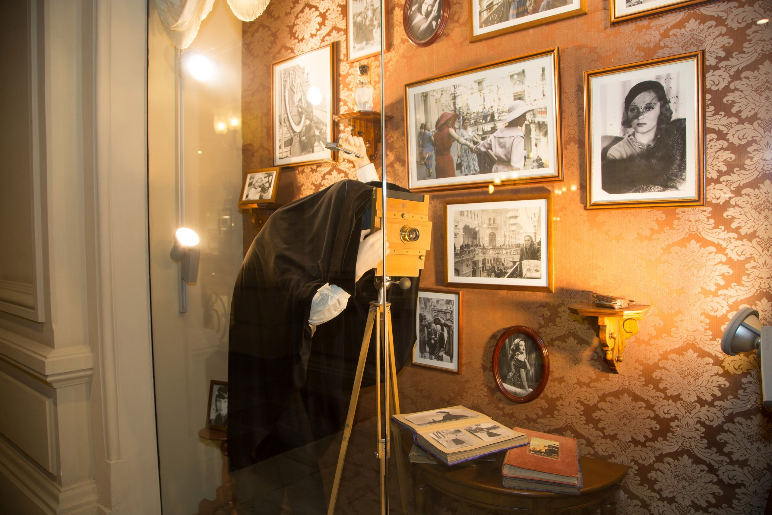 Экскурсия-квест на английском языке | 24.03.2017. Галерея Фантим