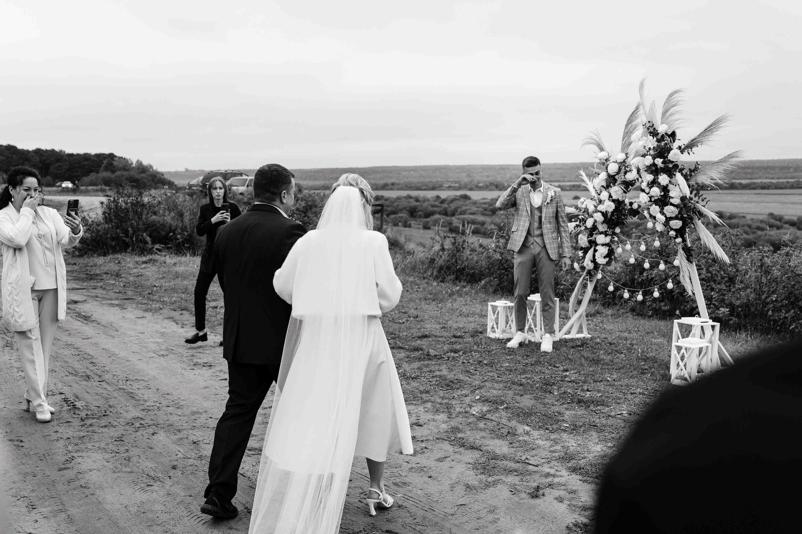 Фотосъемка выездной регистрации. Свадебный и семейный фотограф в Котласе Никита Попов