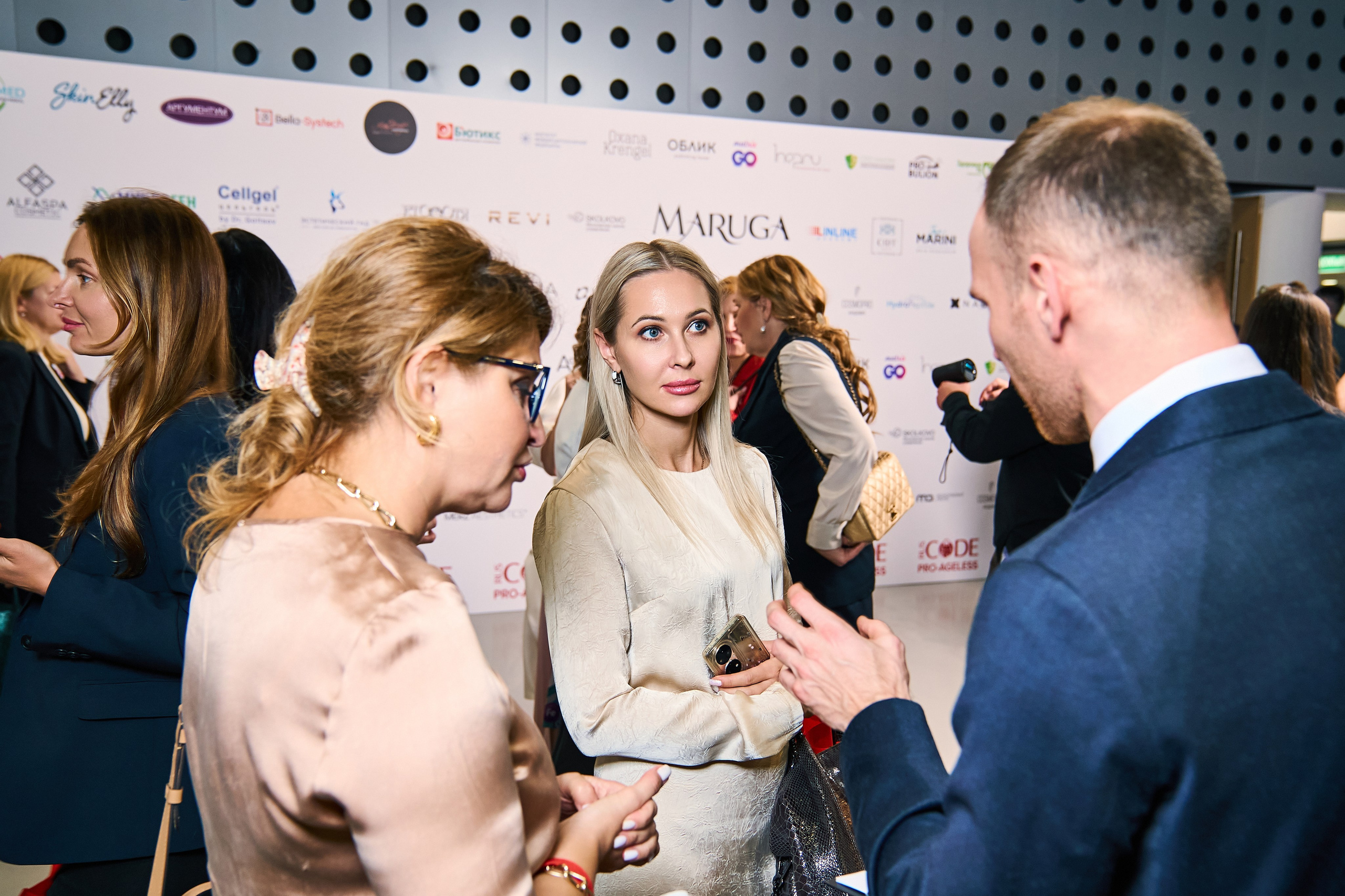 СТЕНДИСТЫ. PRO-AGELESS