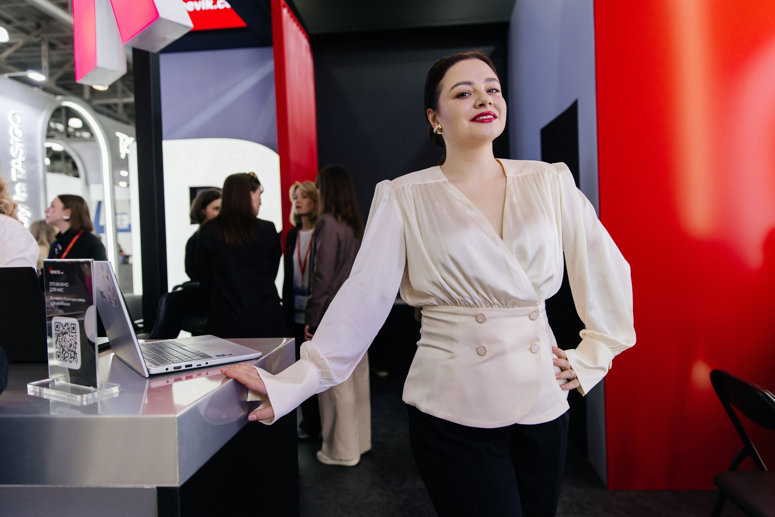 Международная выставка Bronevik.com. Five Media — репортажный фотограф Москва | Мск