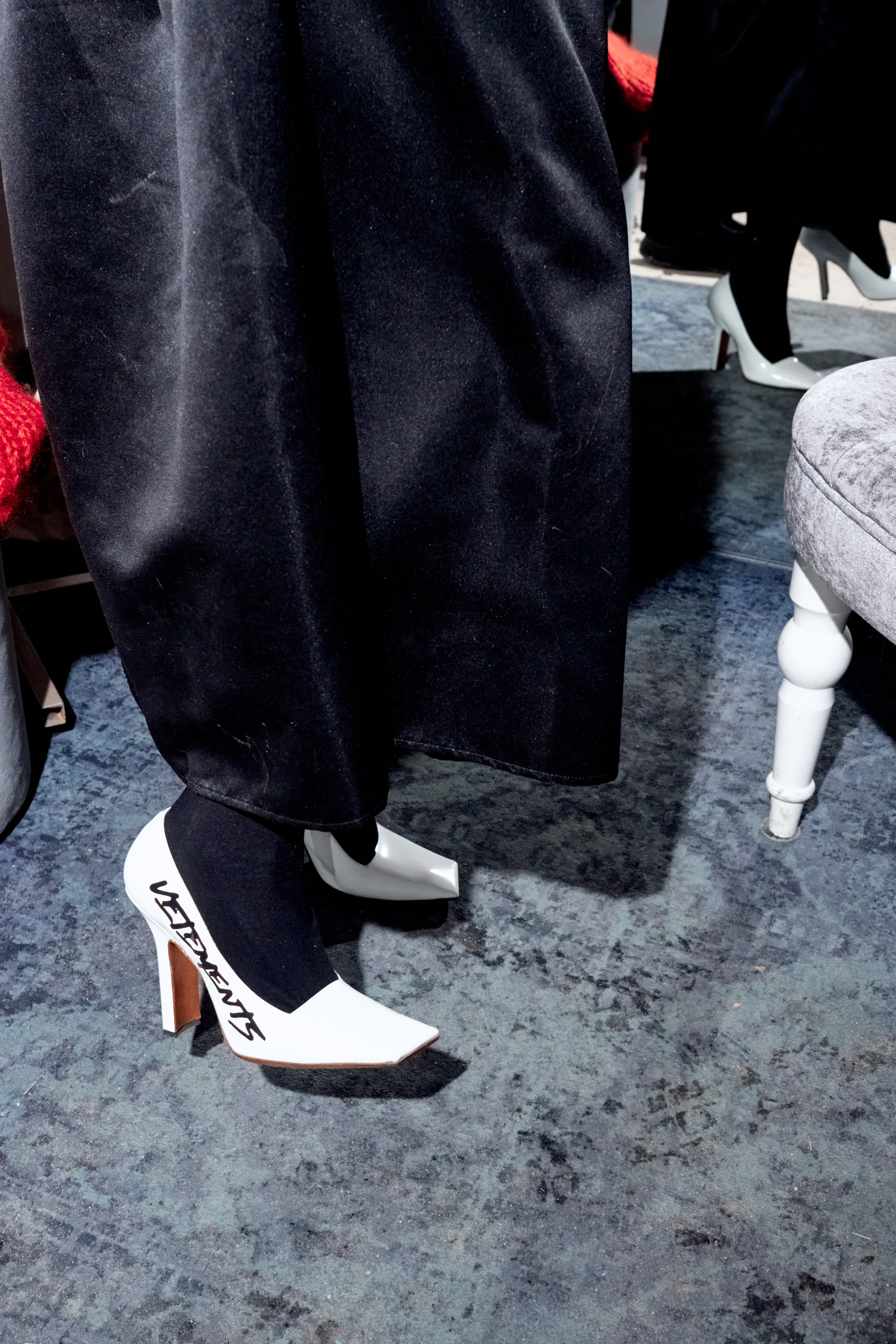 Одежда и обувь. Фотограф Михаил Николаев