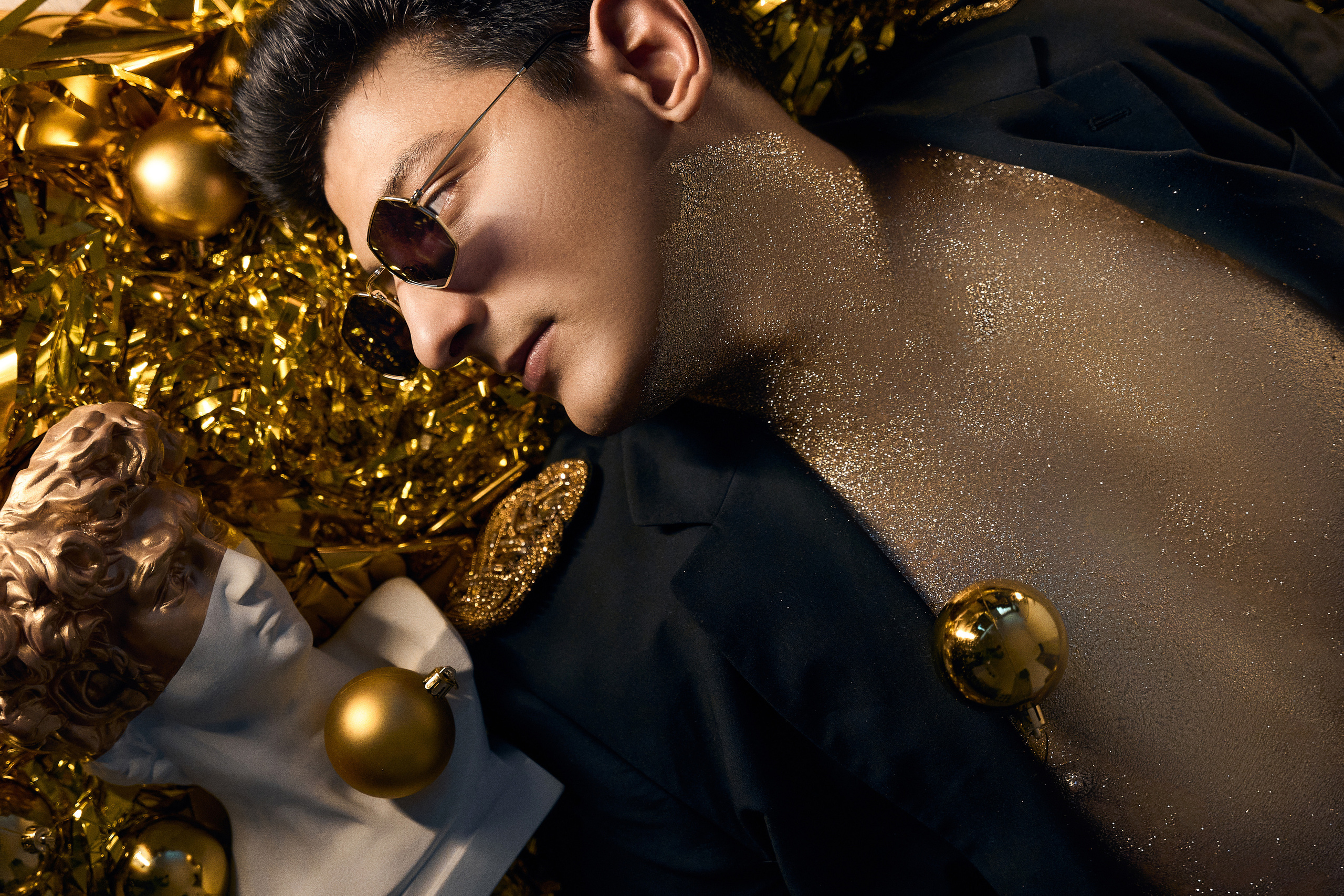 KOSTYA X GOLD. ANDY KIN Мужской и ню-фотограф в Москве