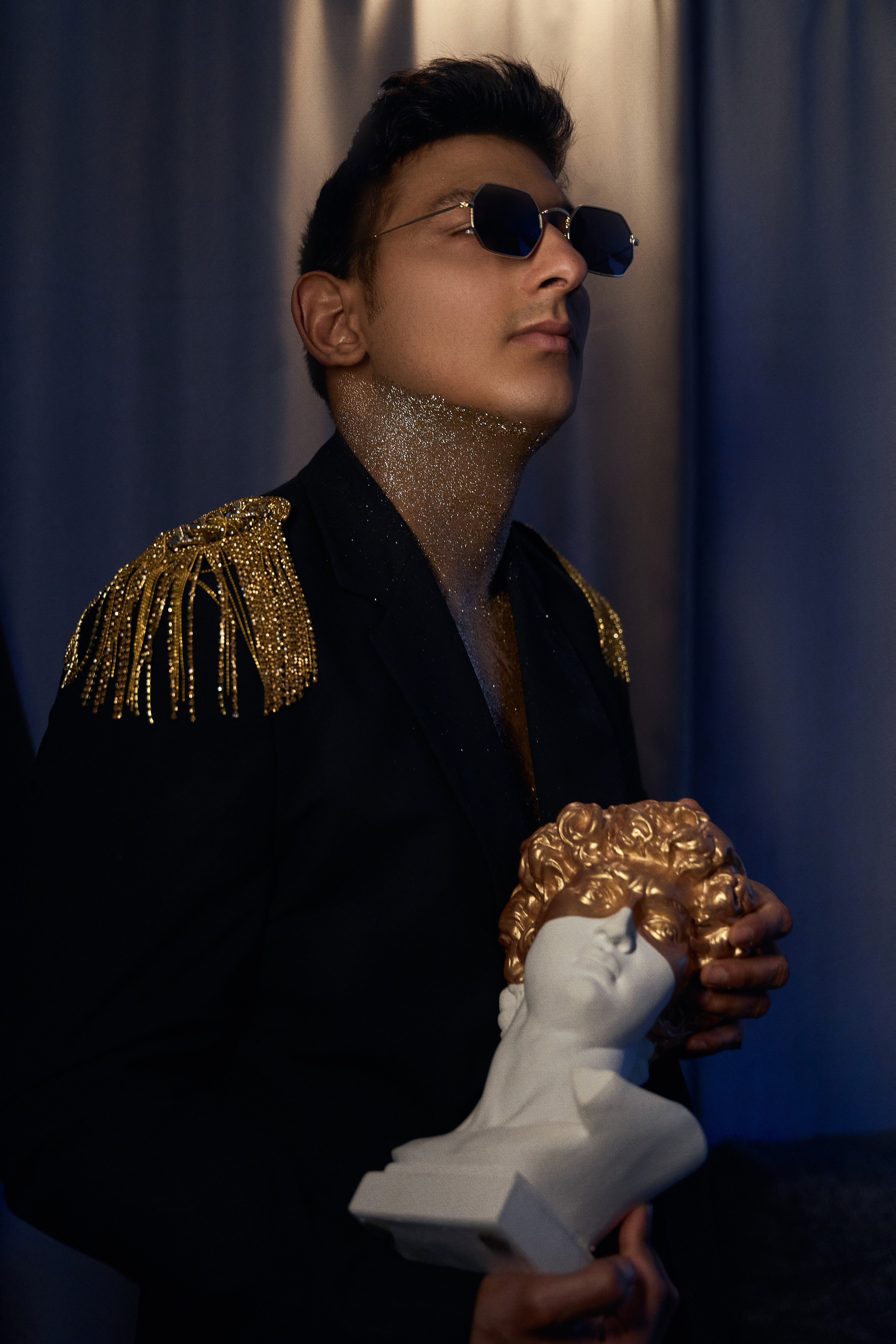 KOSTYA X GOLD. ANDY KIN Мужской и ню-фотограф в Москве