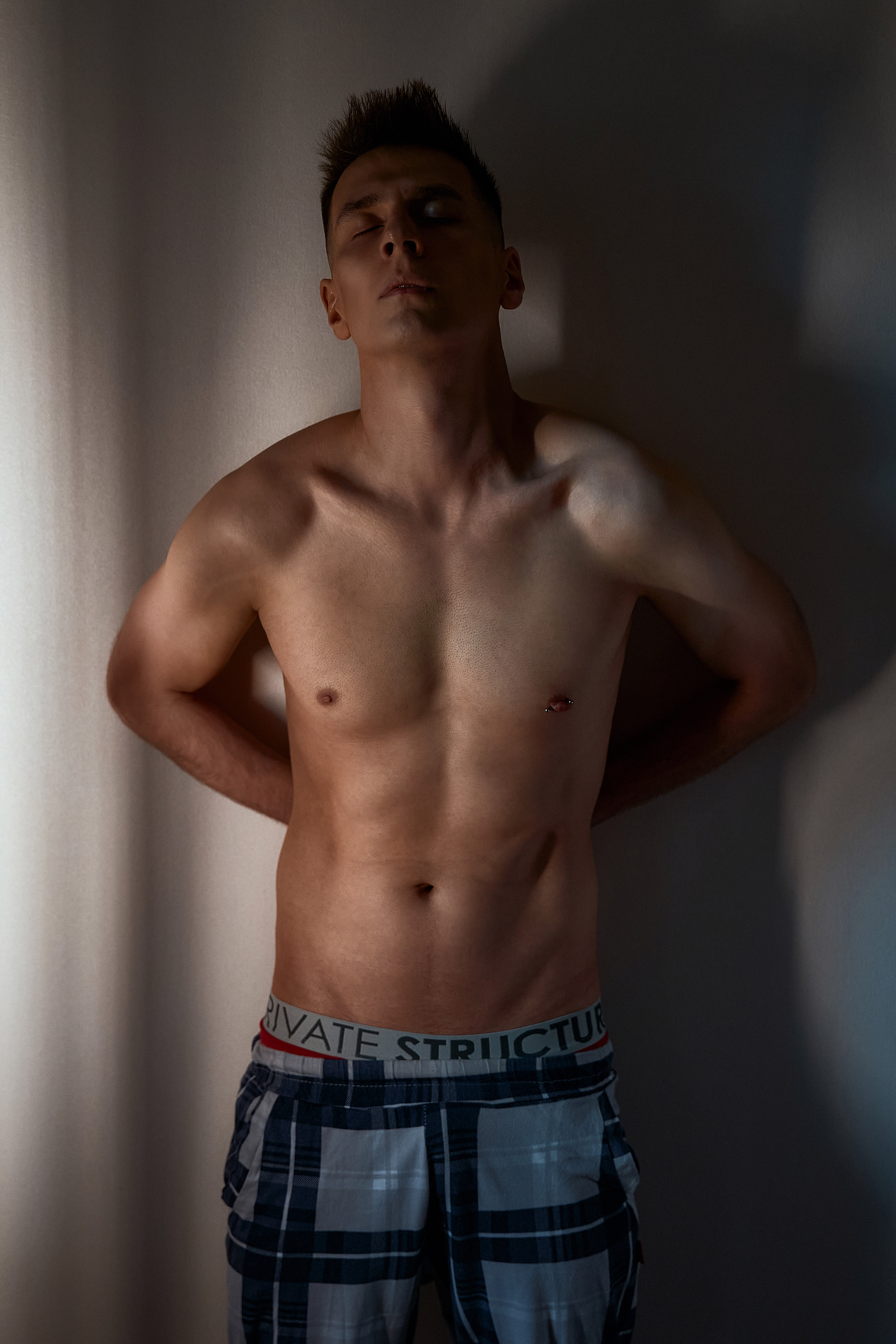 MARCUS MORNING. ANDY KIN Мужской и ню-фотограф в Москве