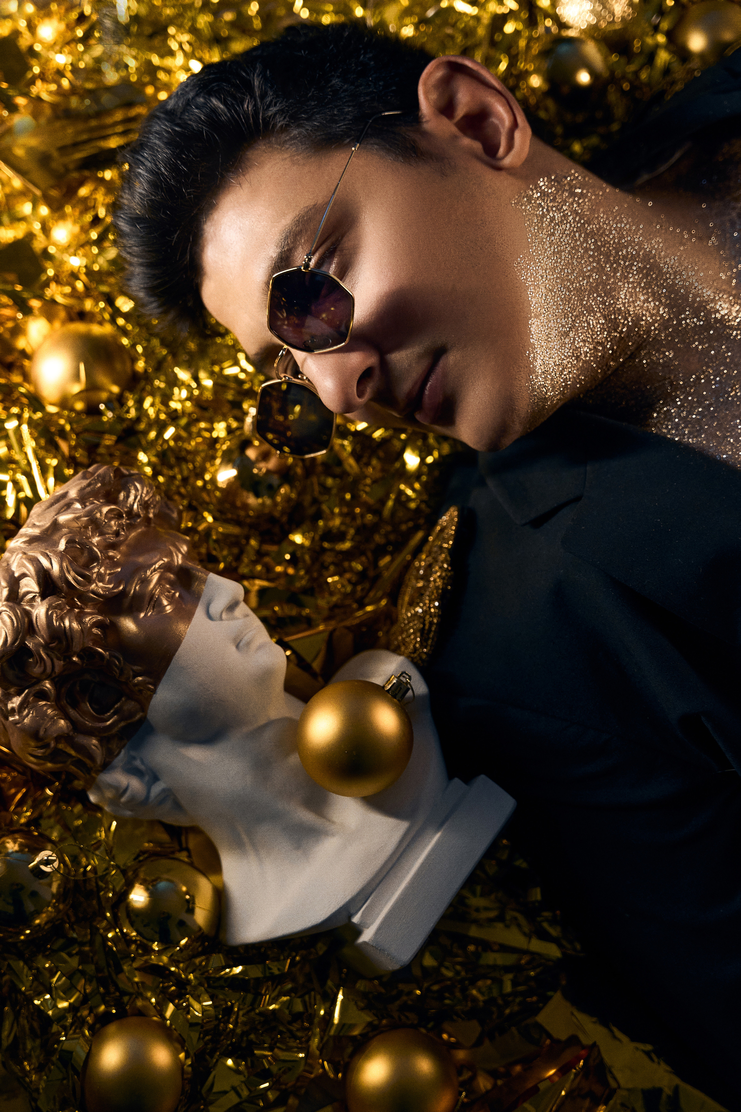 KOSTYA X GOLD. ANDY KIN Мужской и ню-фотограф в Москве