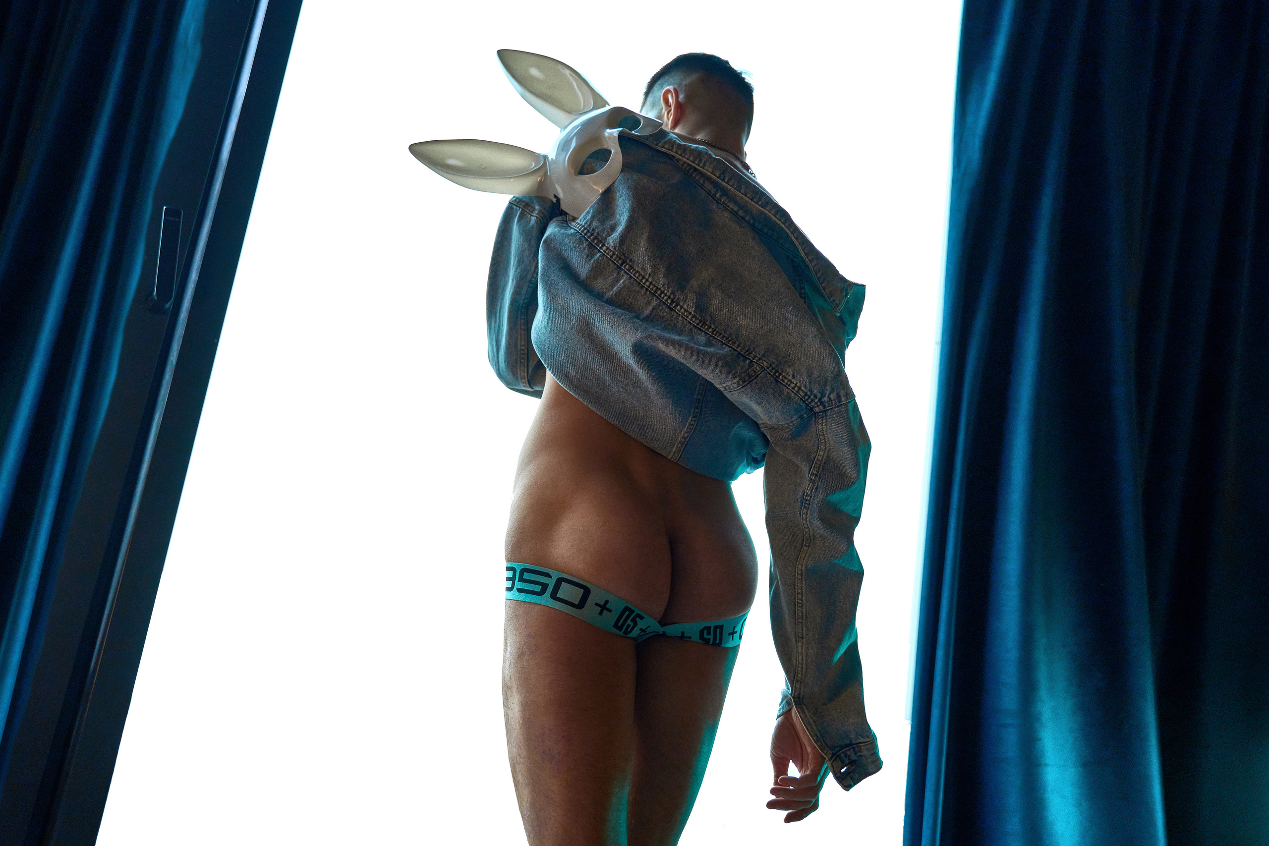 ALEX BAD BUNNY. ANDY KIN Мужской и ню-фотограф в Москве