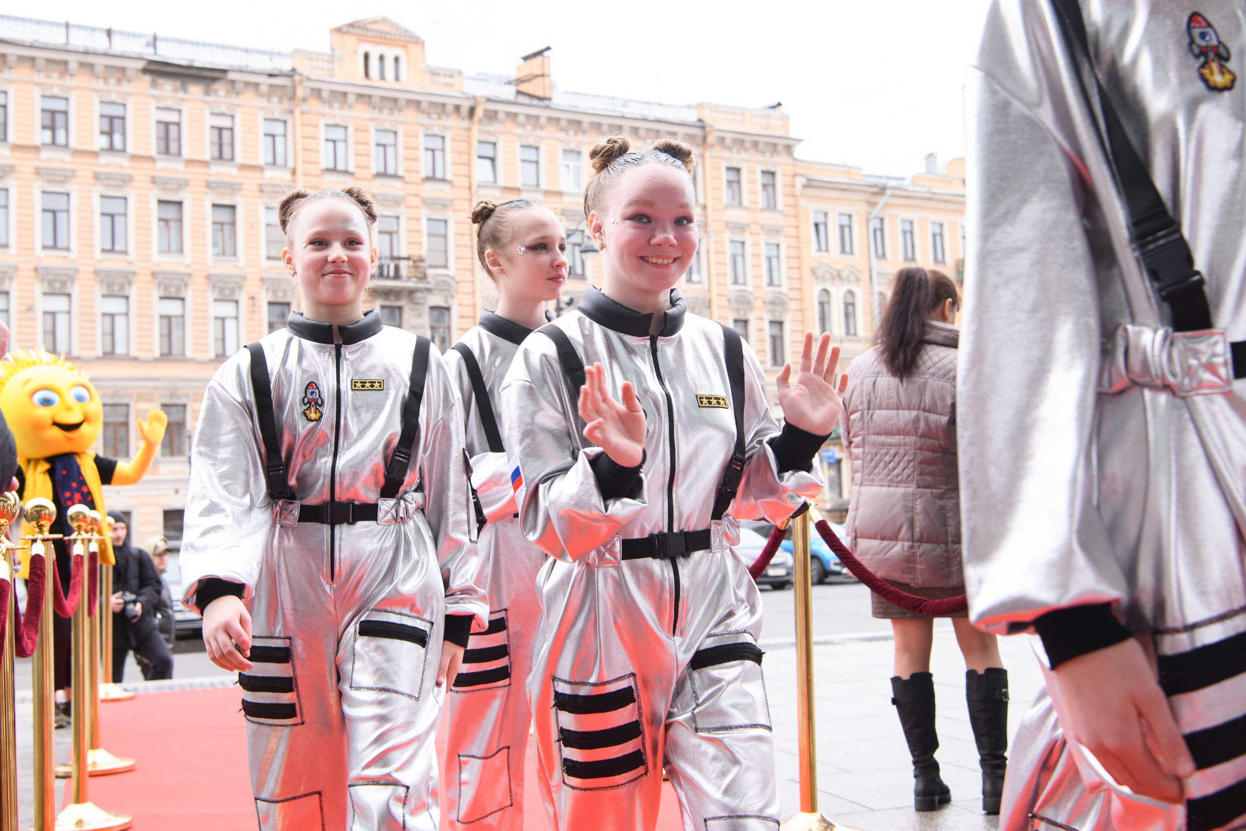 23 апреля, часть 1, БКЗ Октябрьский, г. Санкт-Петербург. Золотое яблочко