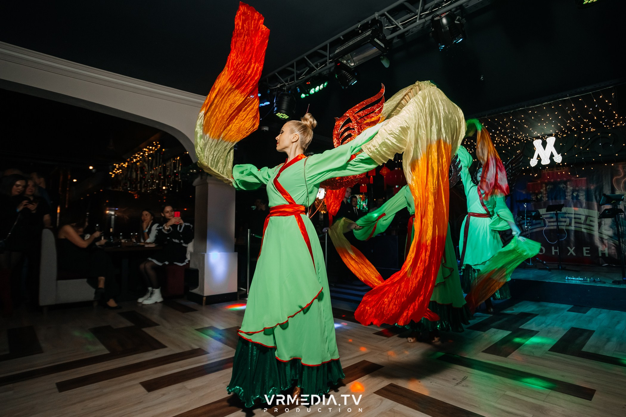 Новогодний вечер в ресторане «Мюнхен»