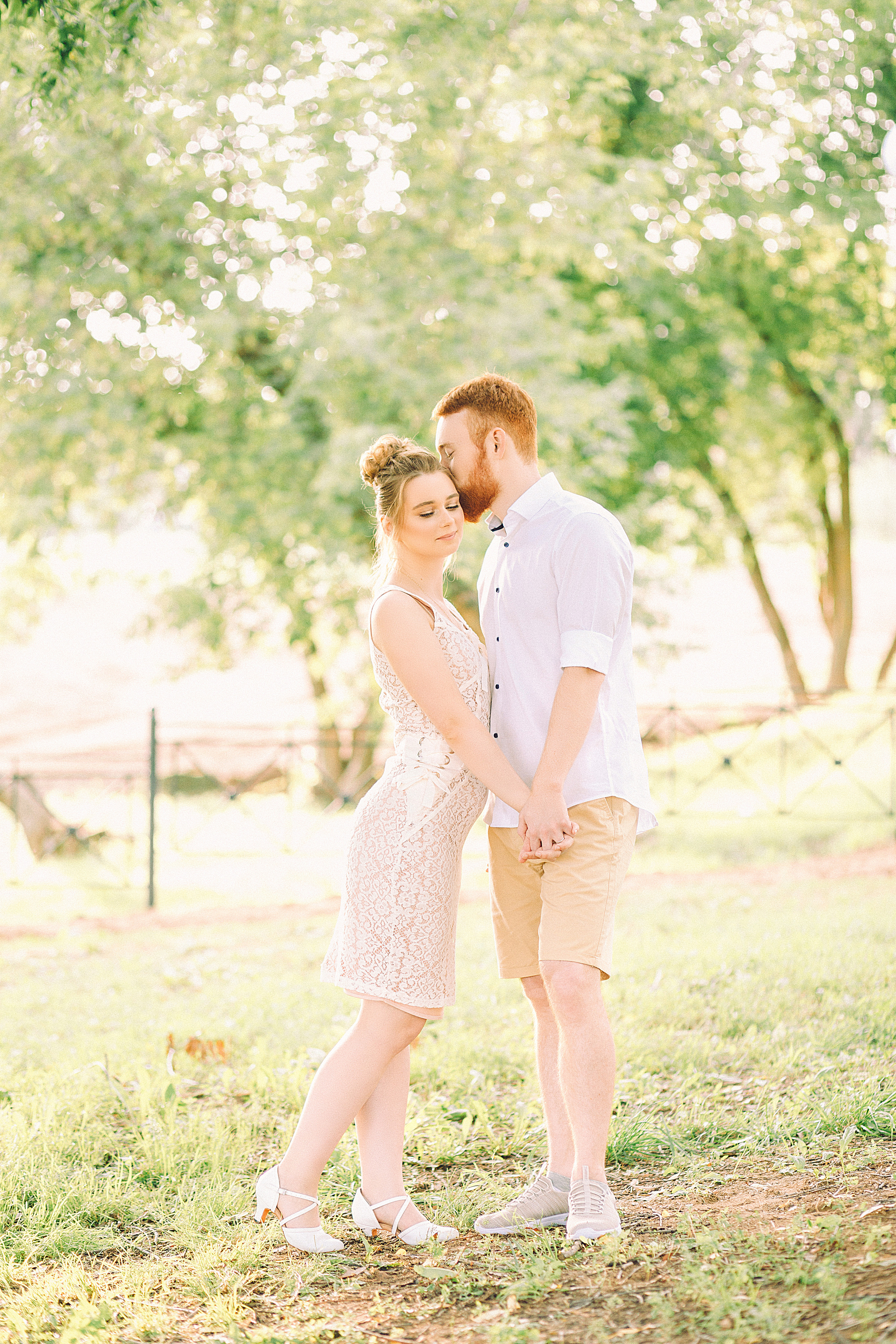 Свадебная Фотосессия пары на природе в Ижевске. Профессиональный фотограф в Ижевске Леша Петров