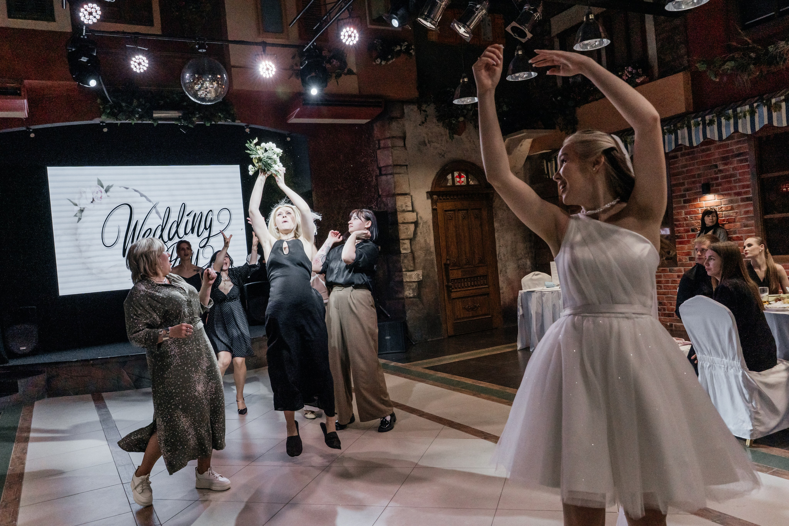 Ламба или Фера. Свадебная, семейная и коммерческая Фото|Видеосъёмка