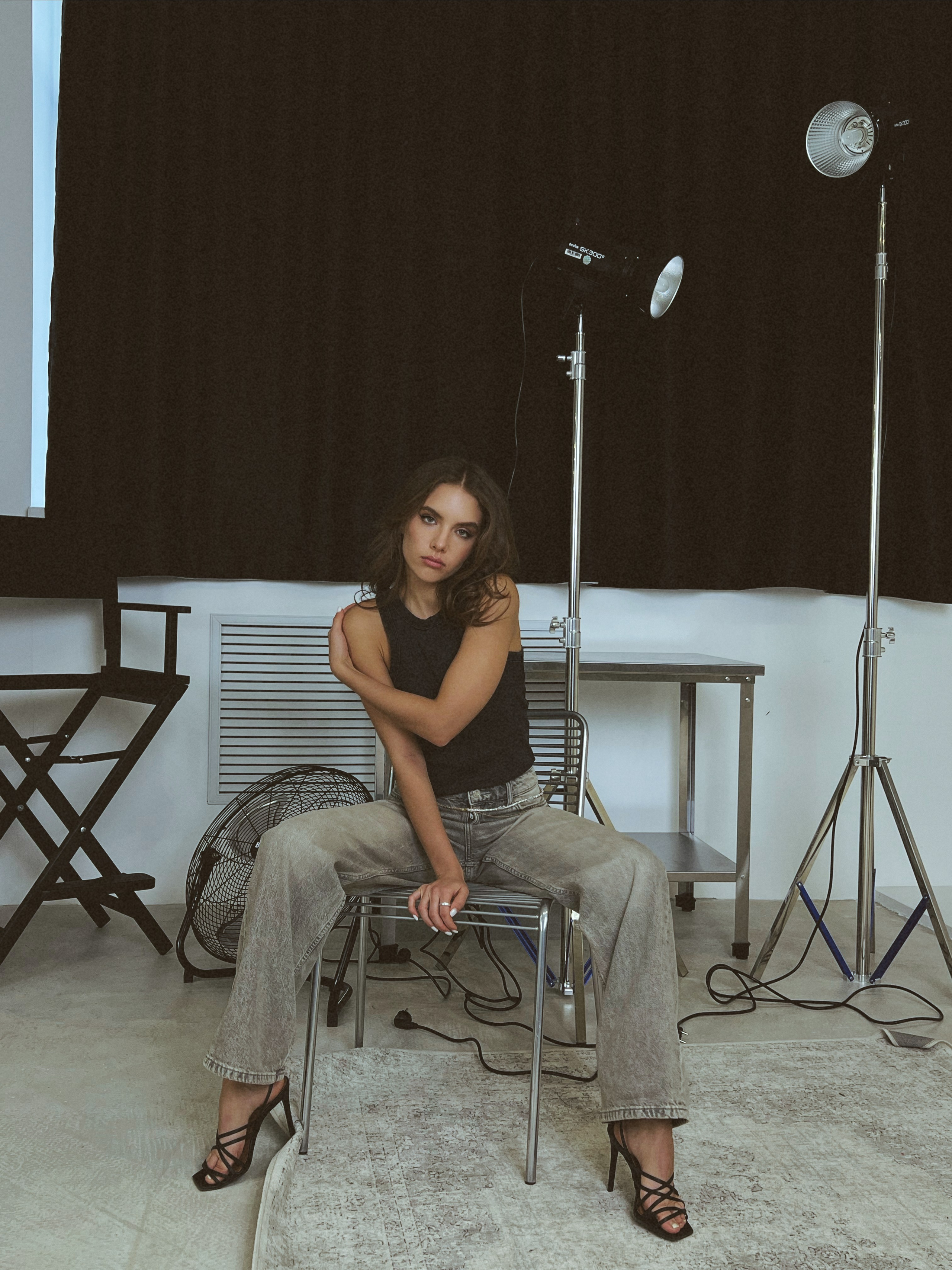 Вика — студийная съемка. Мобильный фотограф и видеограф — Алина