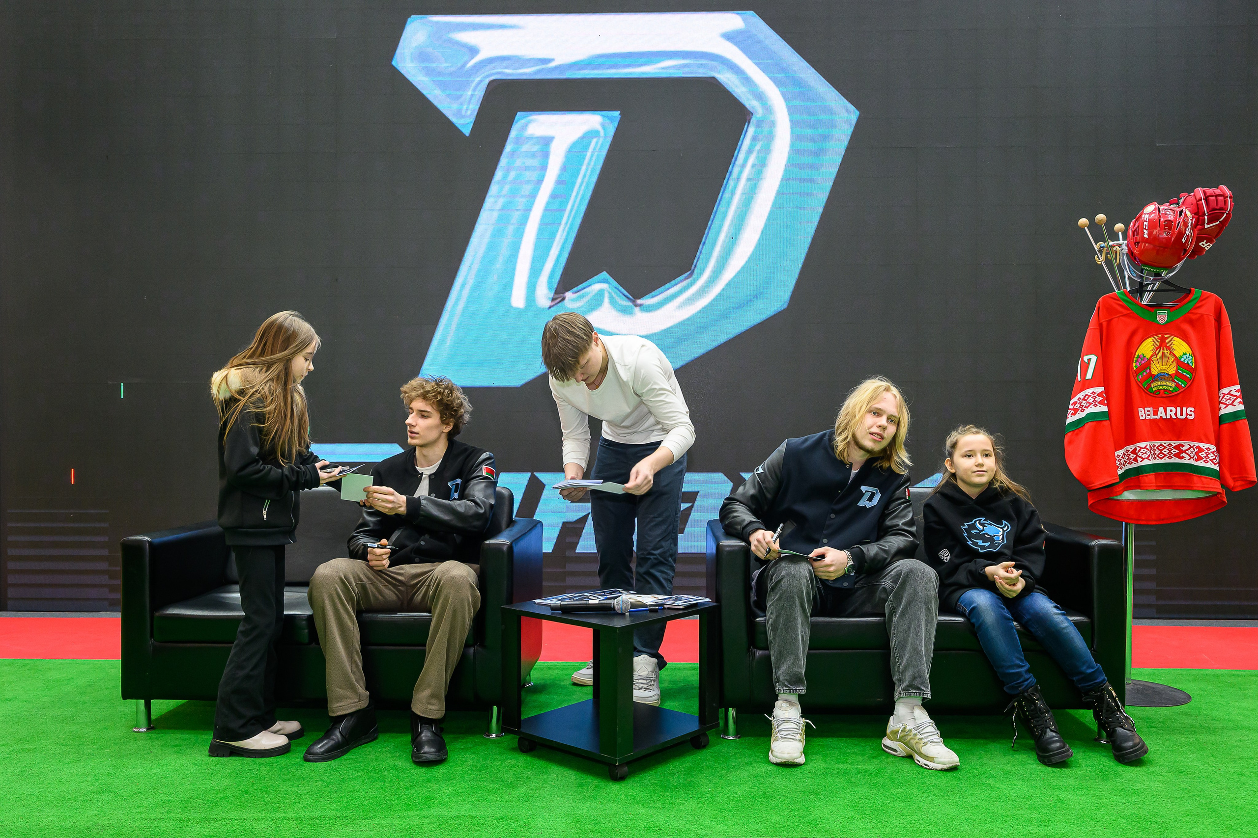 @hcdinamo.by. Фотоуслуги, услуги фотографа, фотографирование важных событий