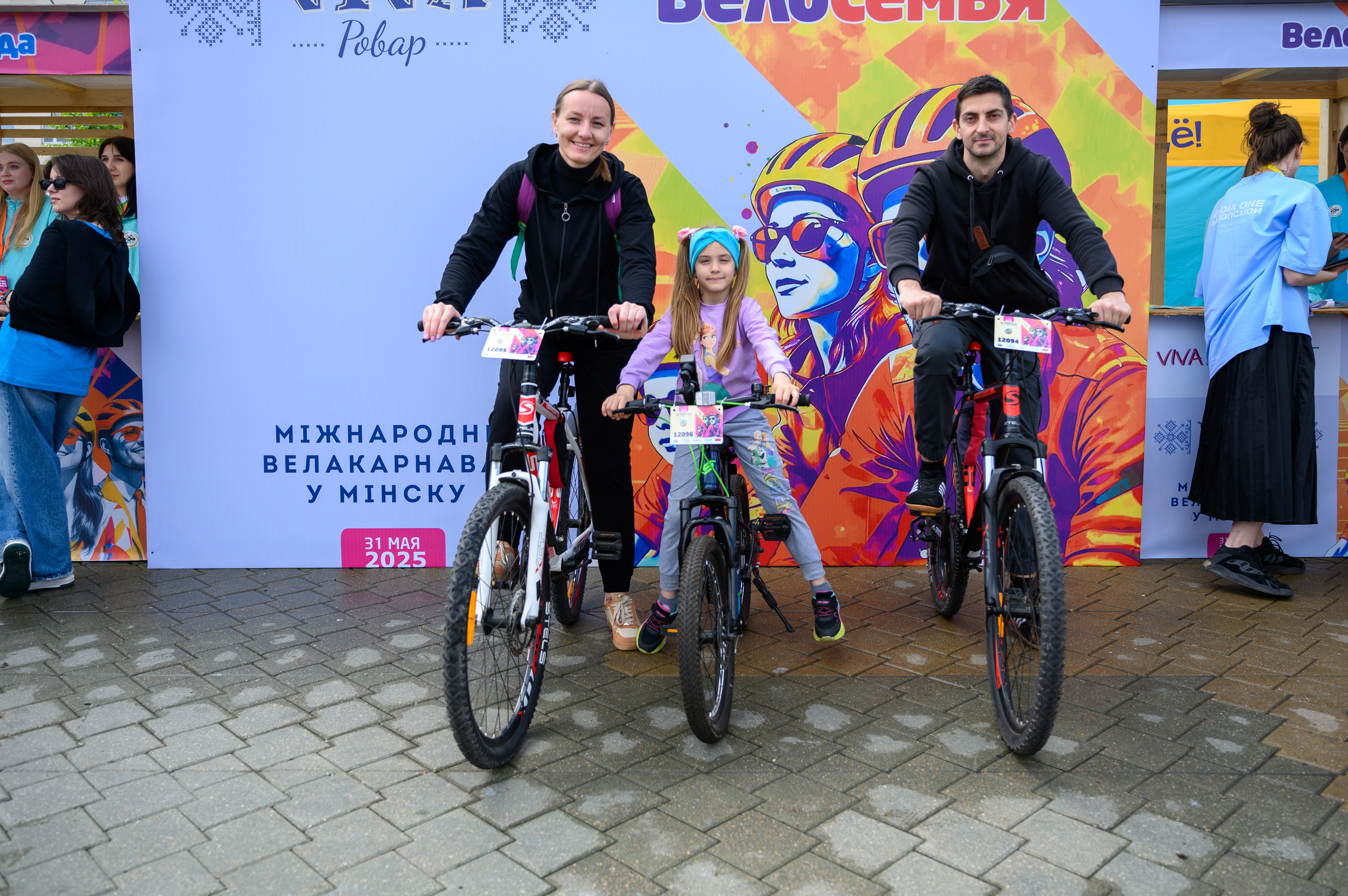 Репортажная съемка с открытия магазина. Фотоуслуги, услуги фотографа, фотографирование важных событий