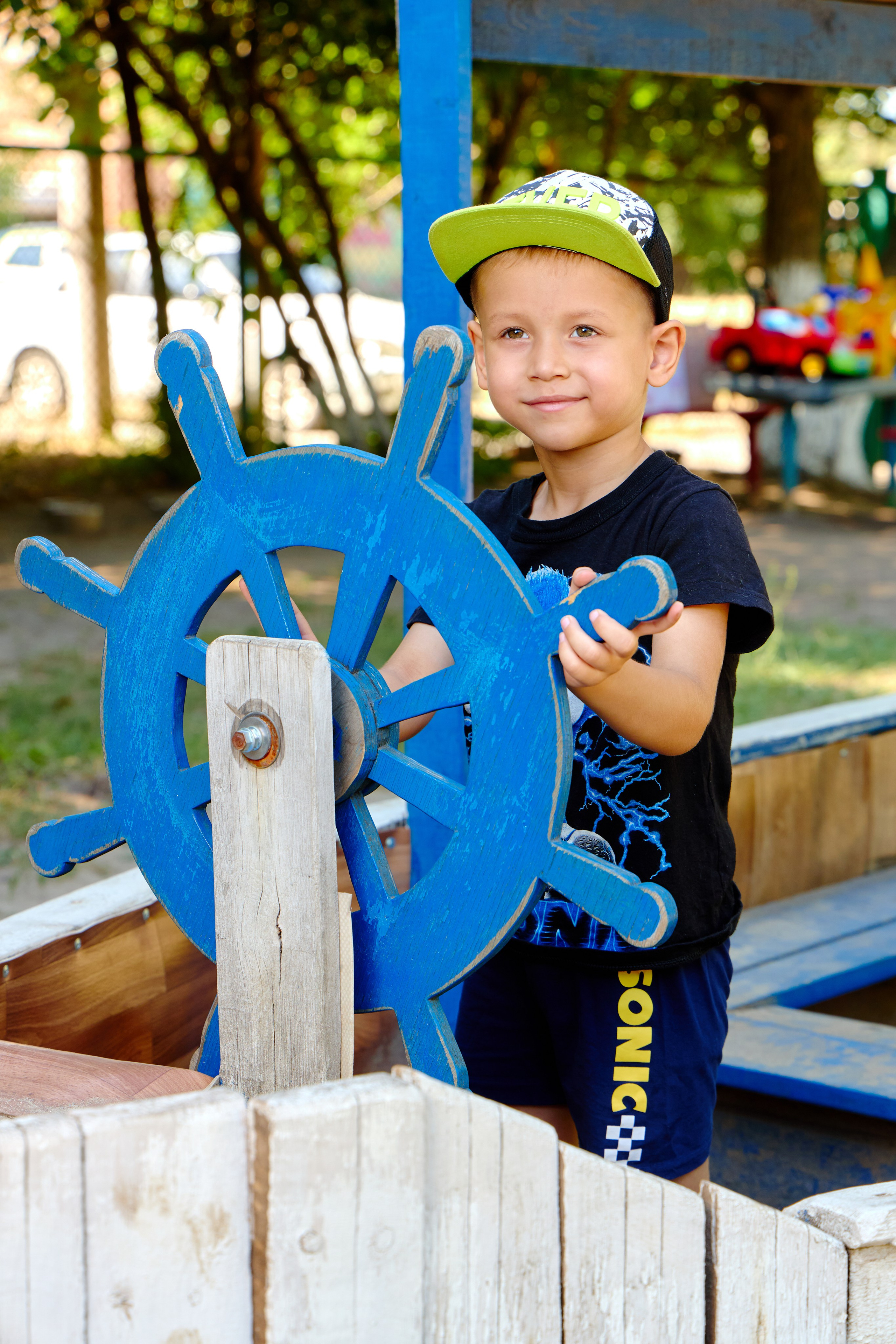 Пример летней съёмки в детском саду № 92 младшая группа Ромашки. Фотограф Выпускные альбомы Таганрог Сергей Коробченко