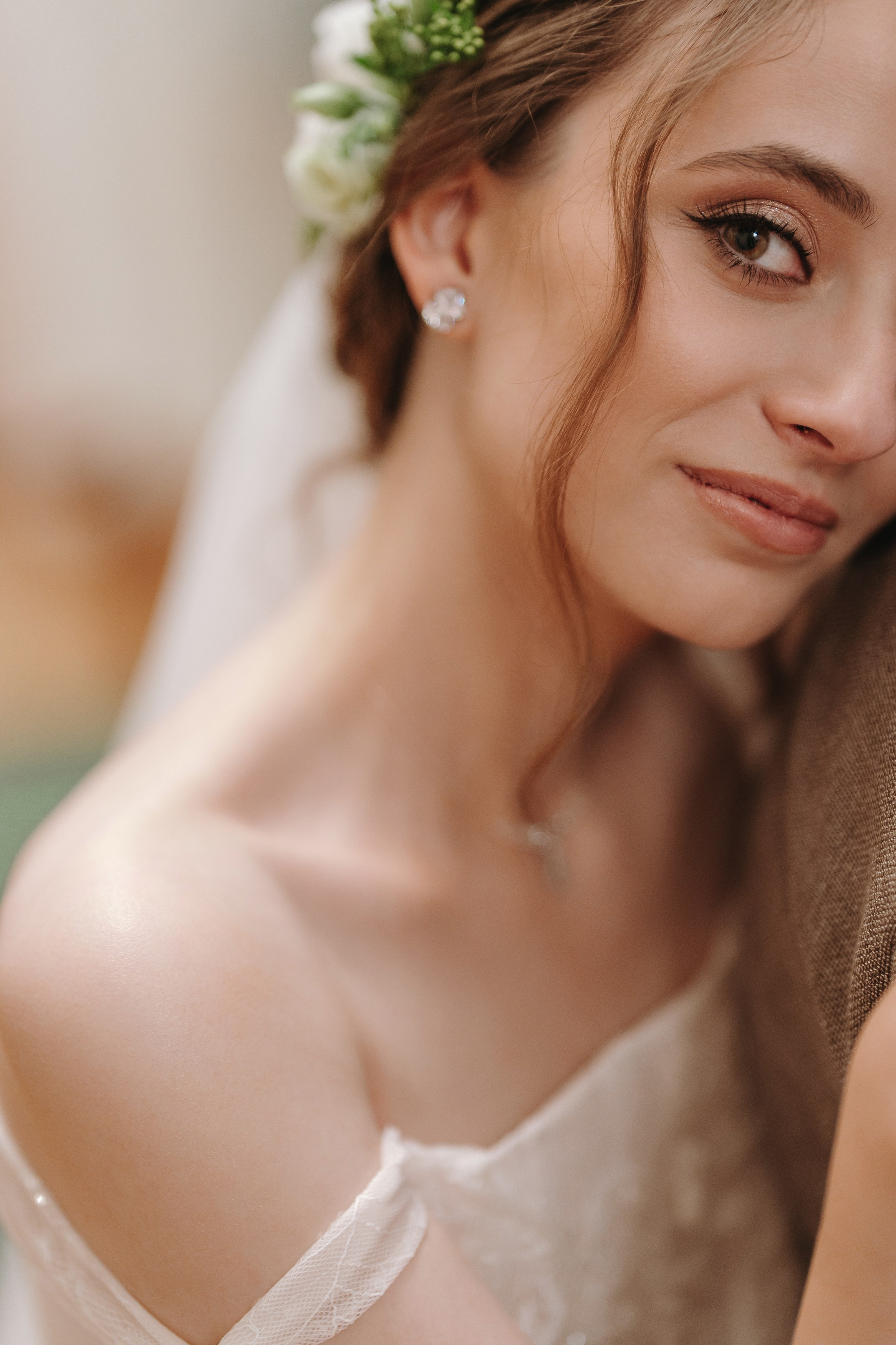 БАНКЕТНЫЙ ЗАЛ ТОРТУГА, ВЕДУЩИЙ АНДРЕЙ ОГНЕВ