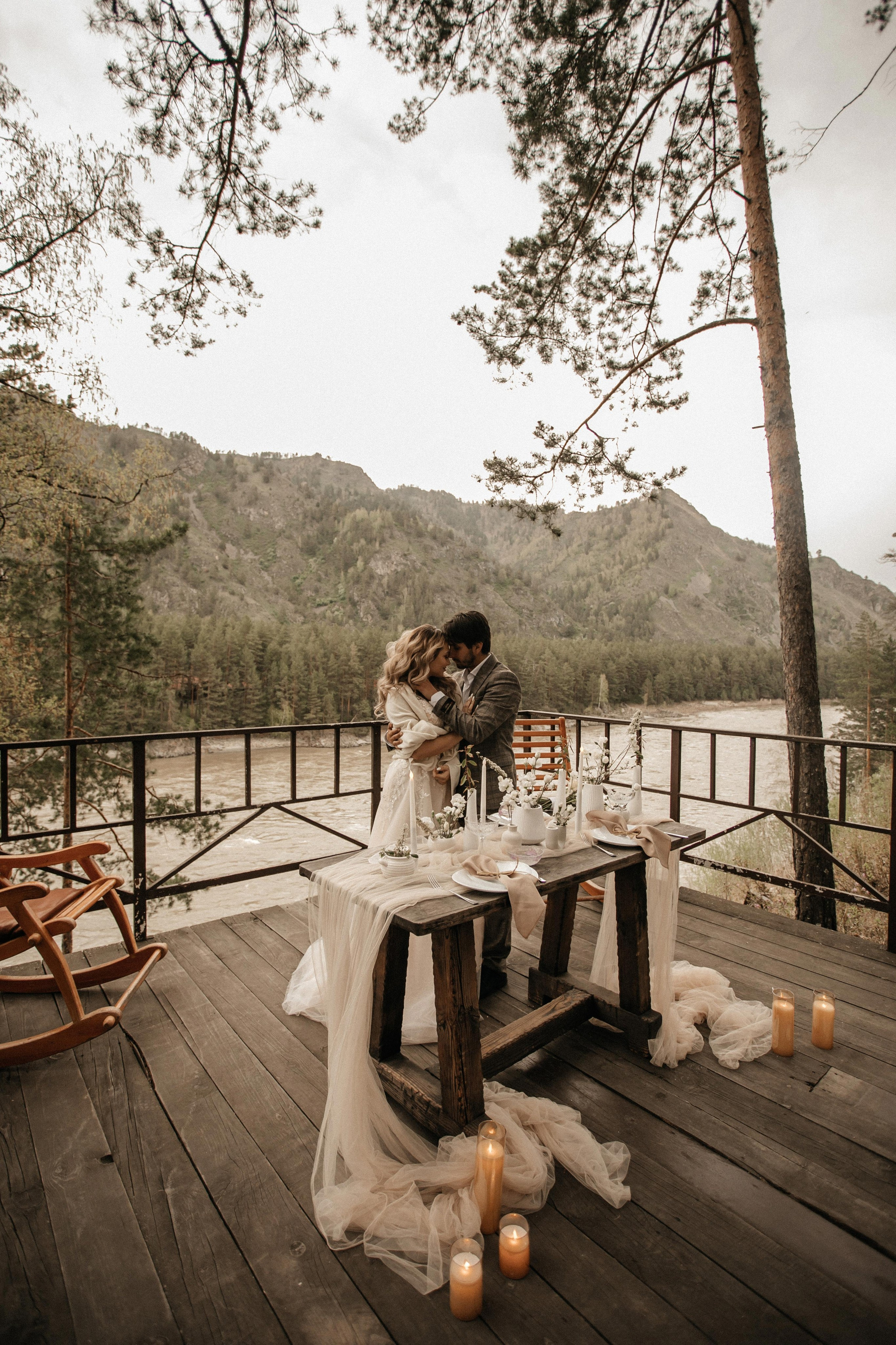 Свадебная история для двоих в Горном Алтае. Свадебный и семейный фотограф Рассказова Виктория