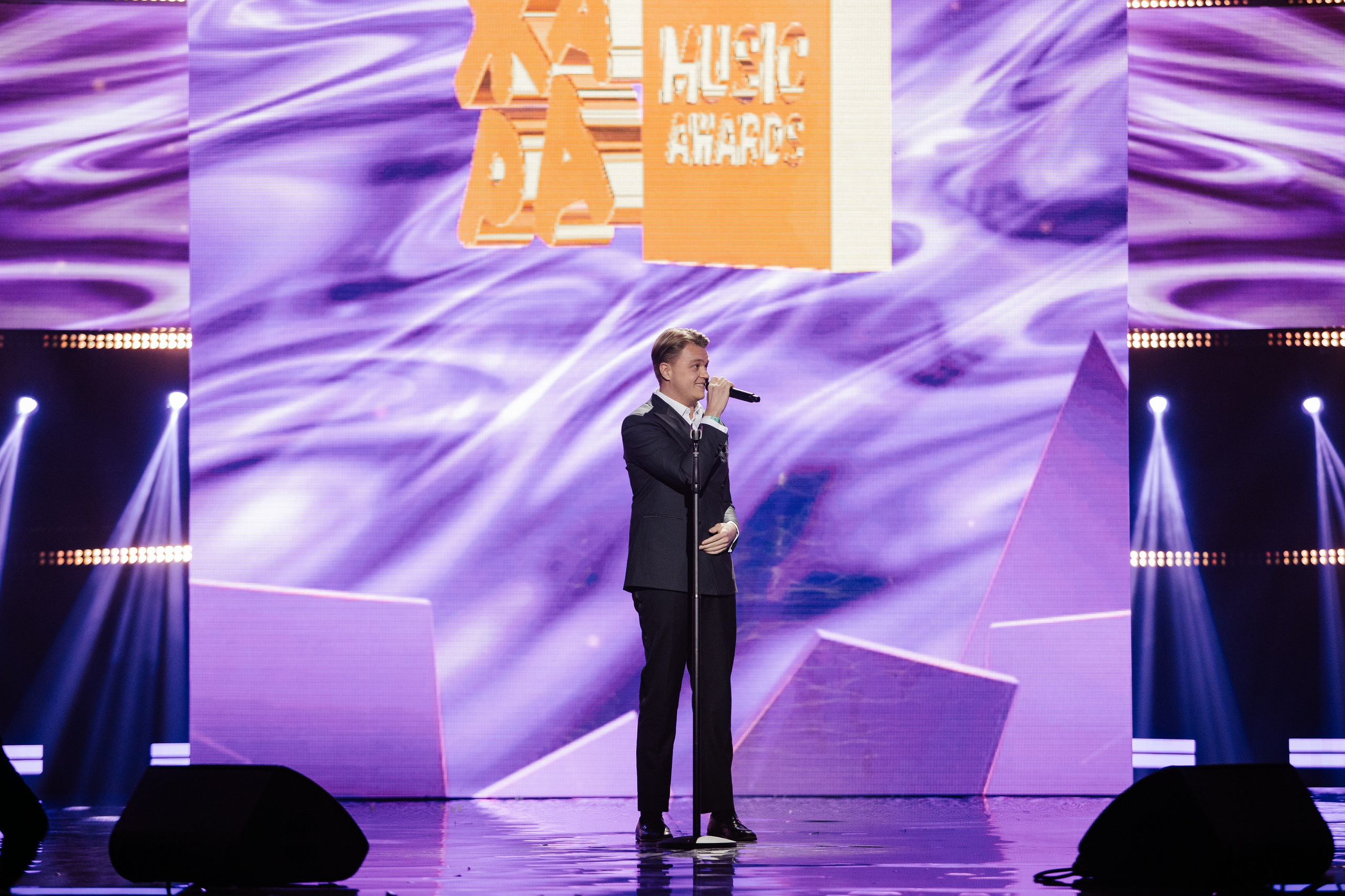 ЖАРА ТВ. Светский фотограф — Анисина Ирина