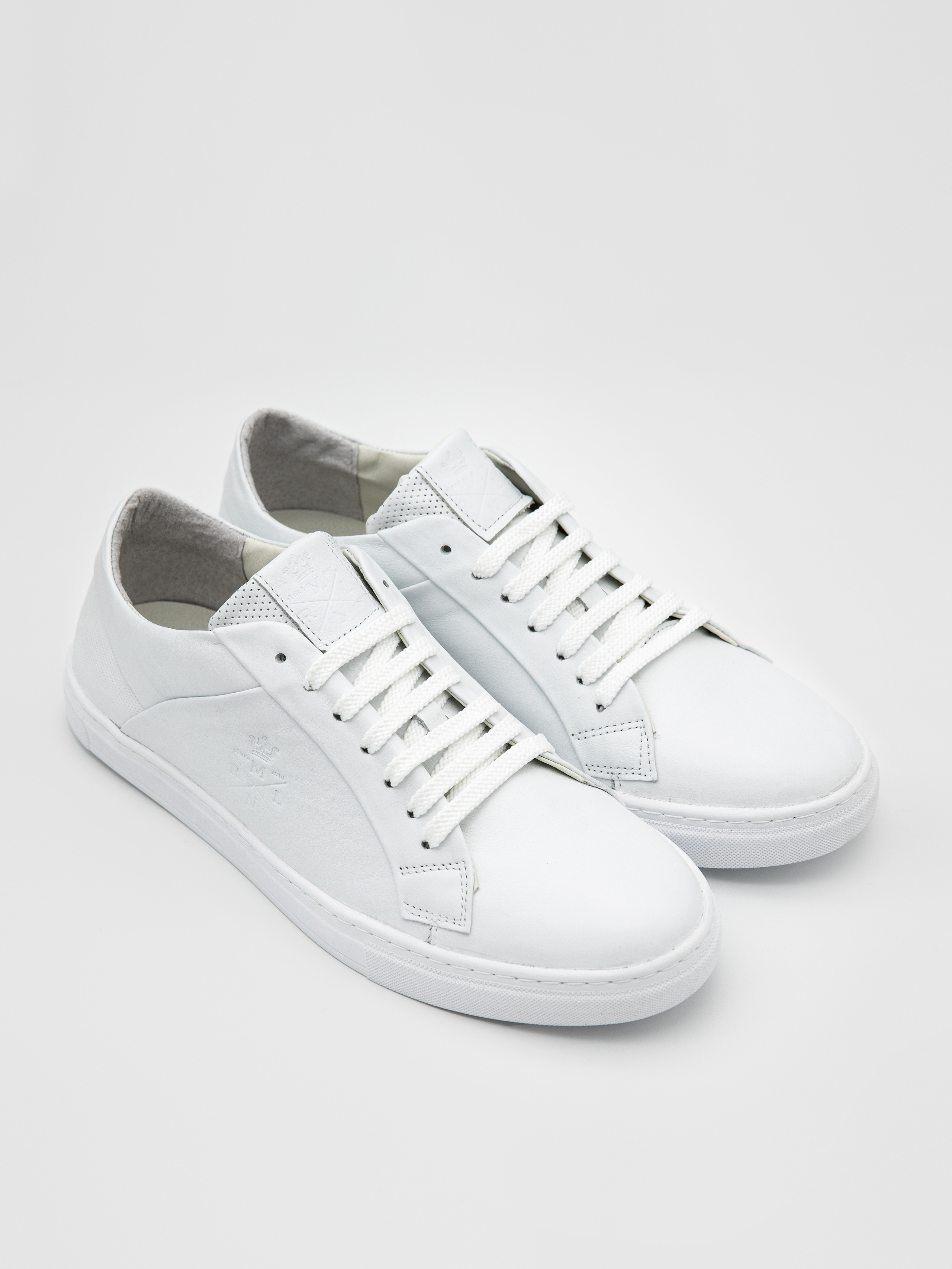 Предметка. Фотограф Михаил Белозеров