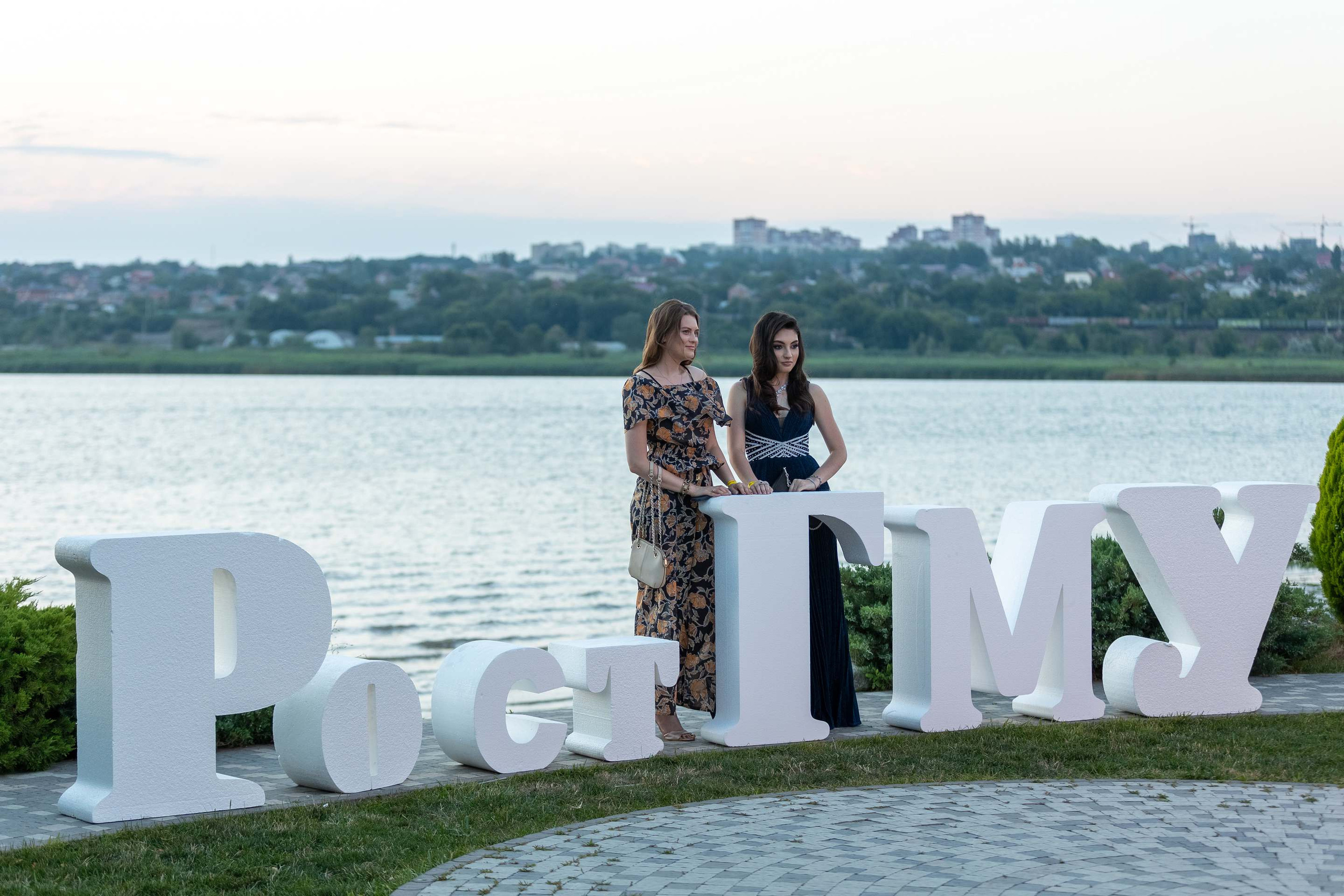 Выпускной РостГМУ. Фотограф Михаил Белозеров