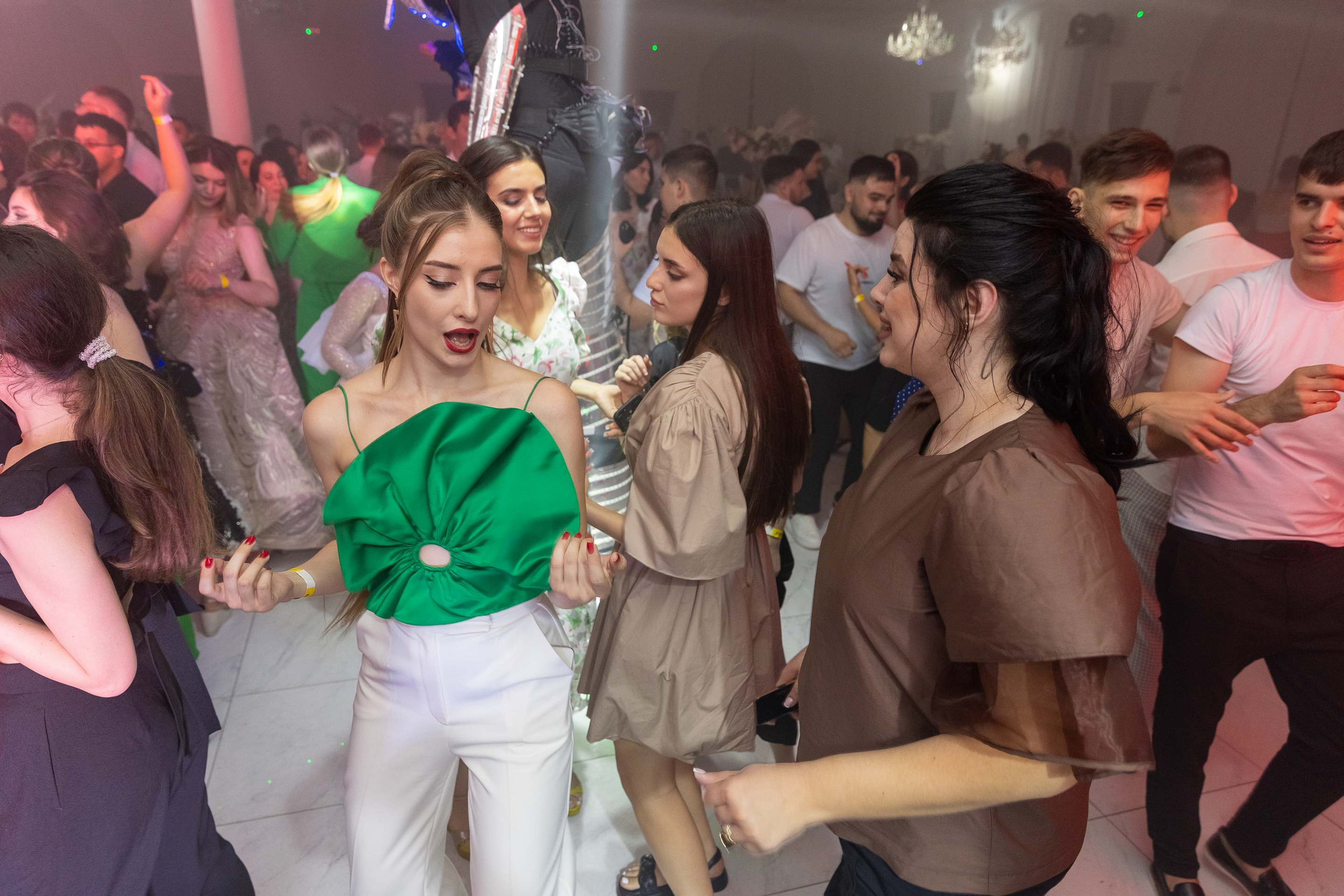 Выпускной РостГМУ. Фотограф Михаил Белозеров