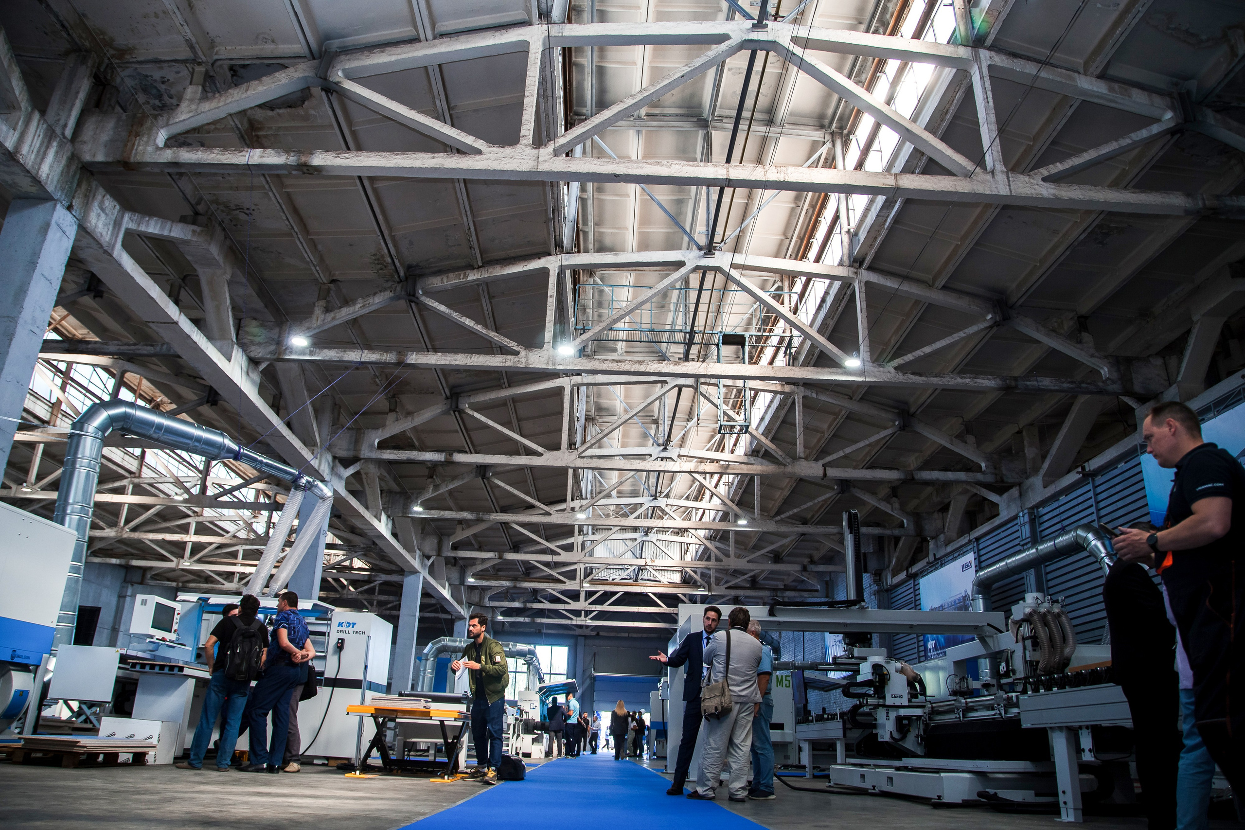 Выставка ТЕСТ-ДРАЙВ.МЕБЕЛЬНОЕ ПРОИЗВОДСТВО И ДЕРЕВООБРАБОТКА. БРЯНСК 2023. Портретный, семейный, свадебный фотограф в Брянске Маргарита Василькова