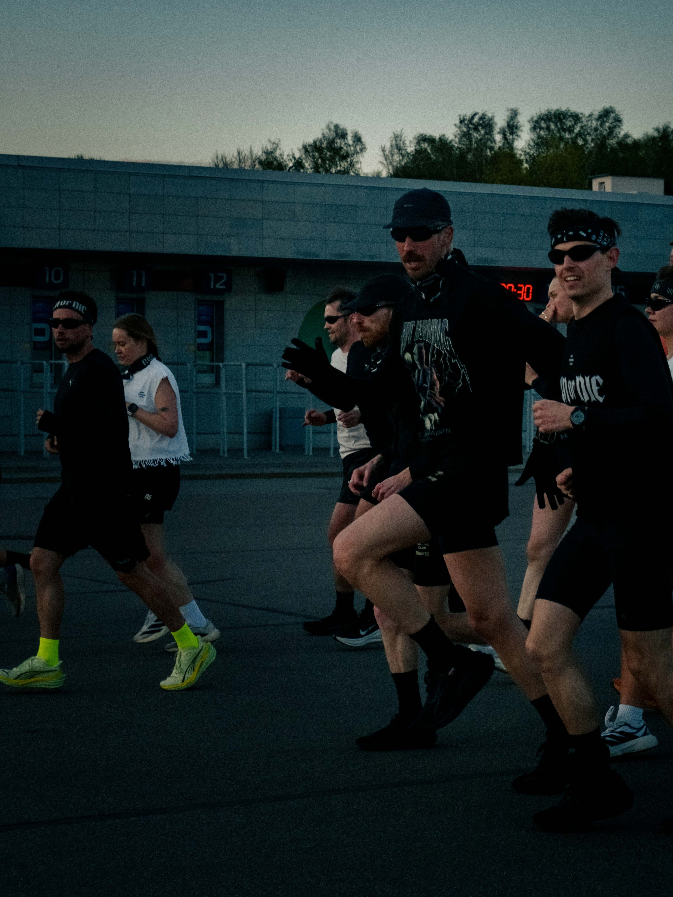 Mint Run Club Май. Портретный и репортажный фотограф в Санкт-Петербурге Смоляков Максим