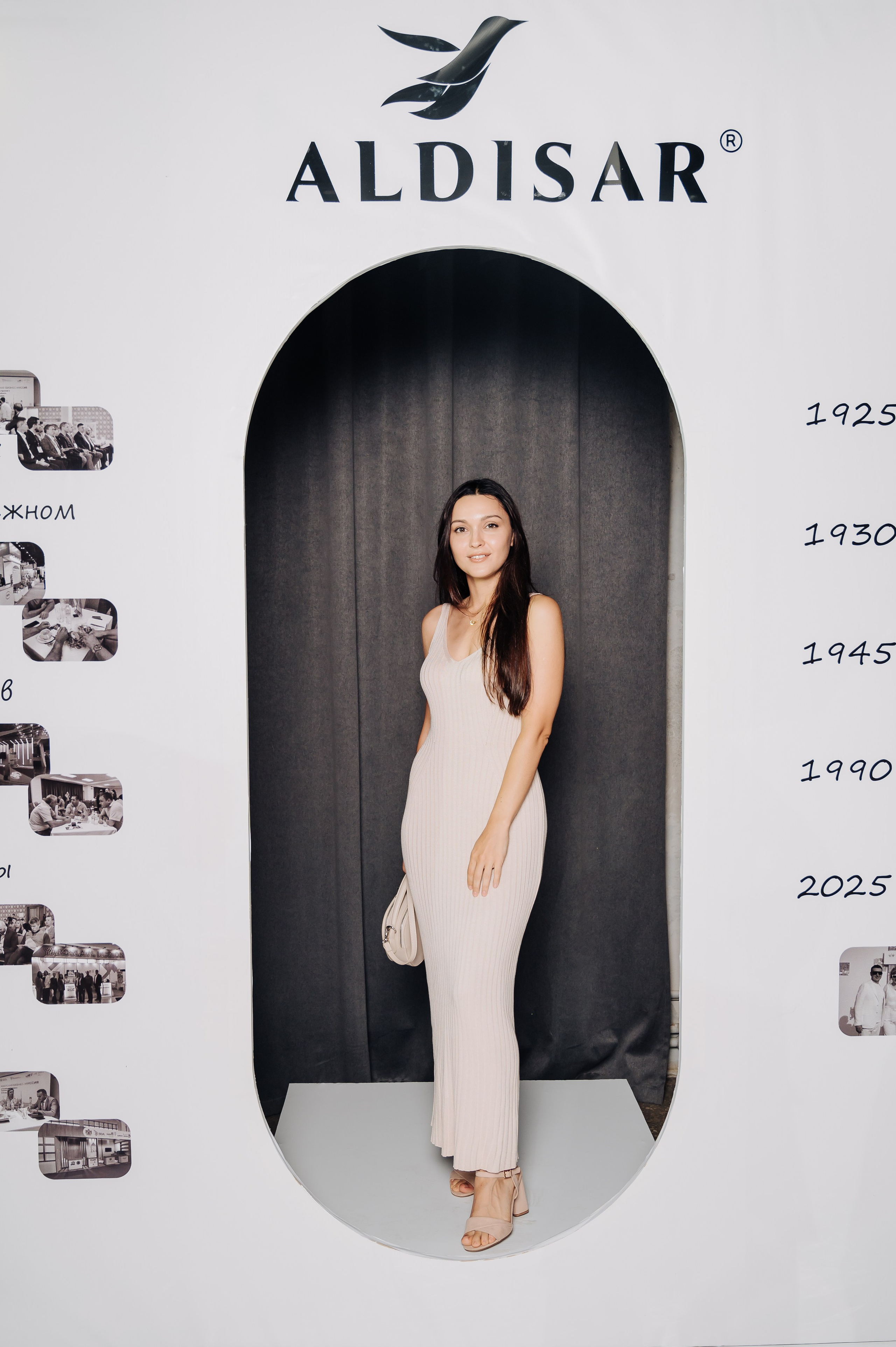 Белый бал в честь столетия Комсомольской правды. Фотограф Елена Афанасьева