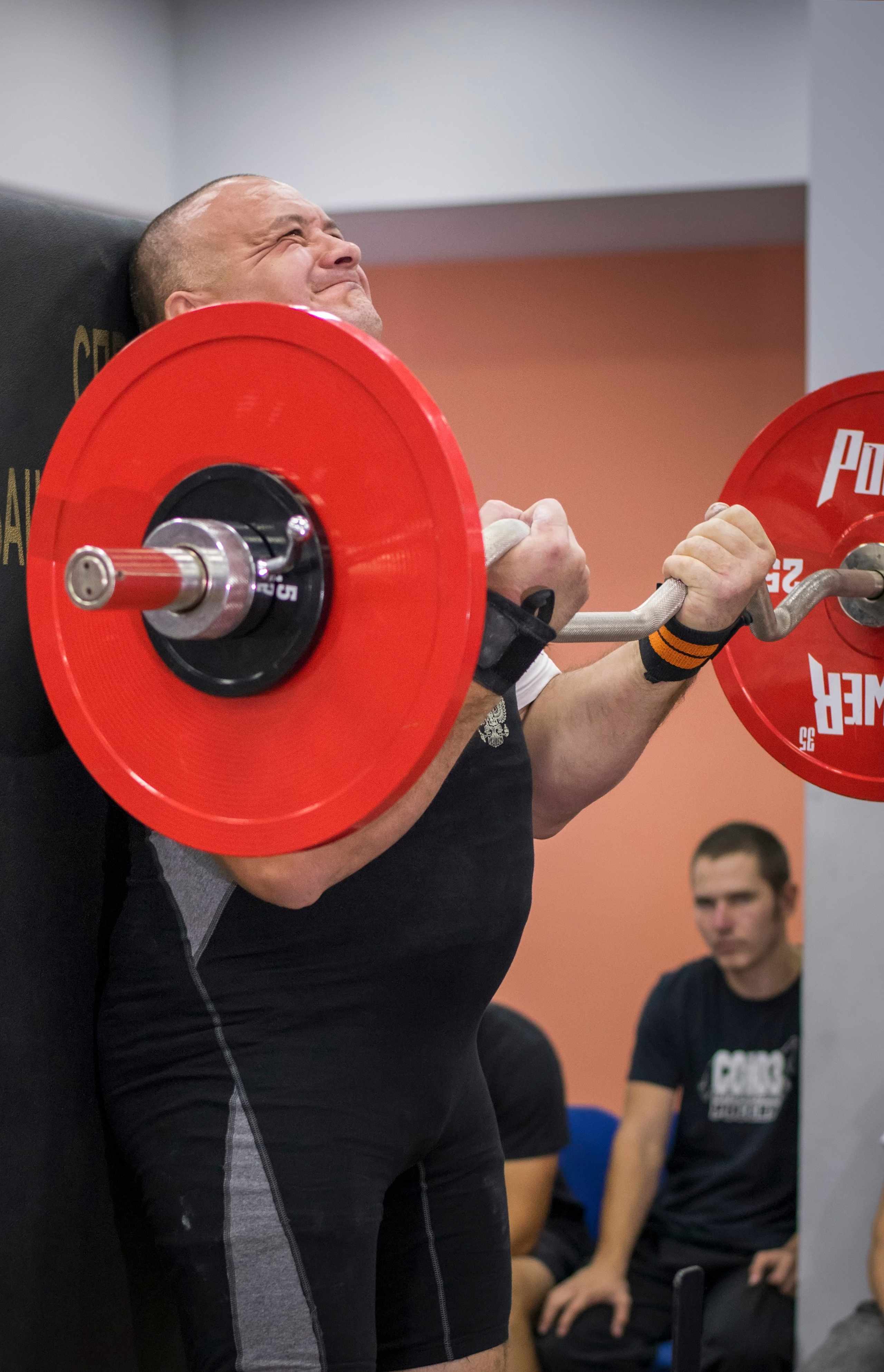 Фоторепортаж с турнира по пауэрлифтингу