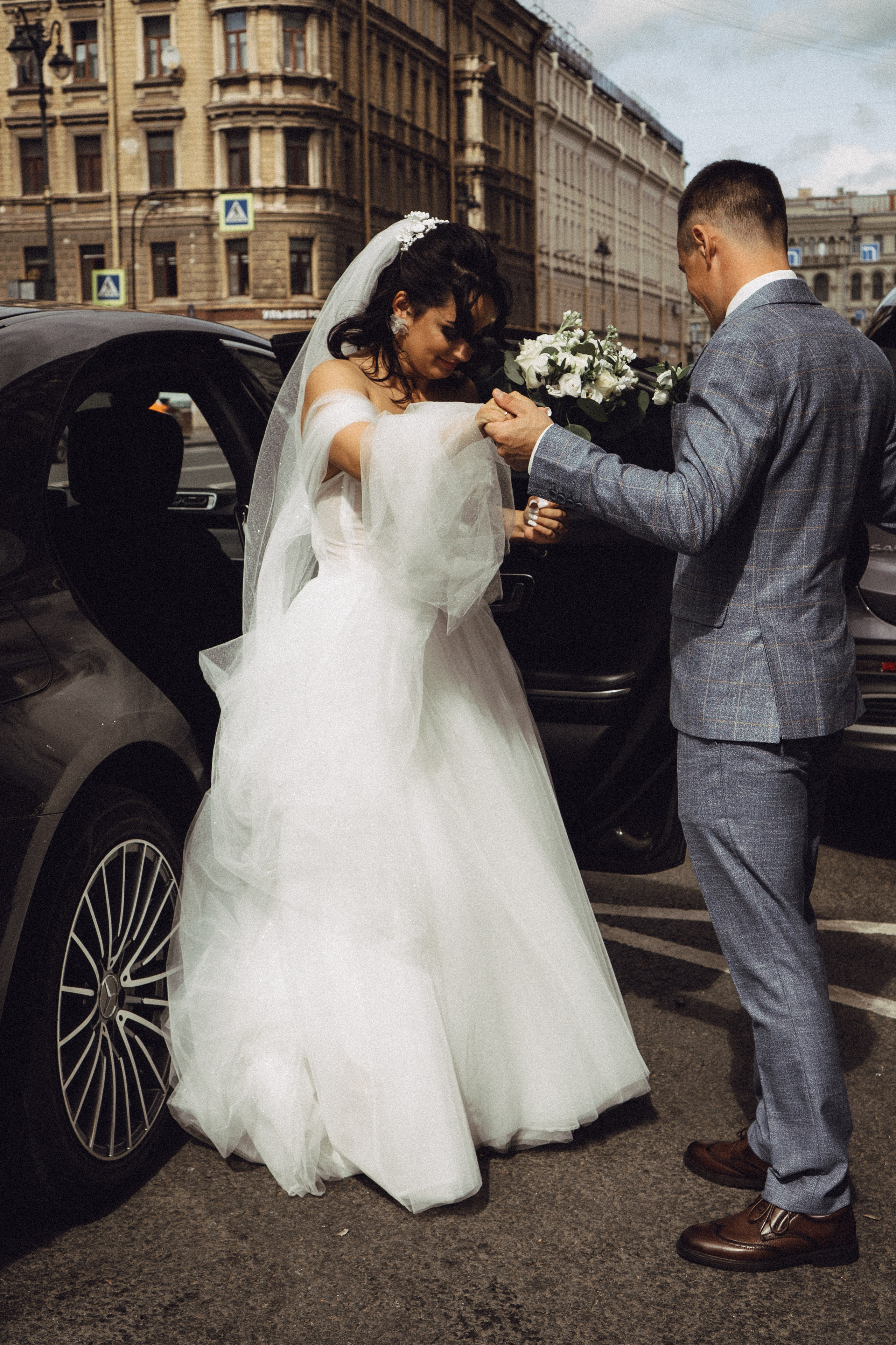 СВАДЕБНАЯ ПРОГУЛКА РЕСТОРАН МЫ ЖЕ НА ТЫ И ФОТОСЕССИИЯ С АВТОМОБИЛЕМ. Профессиональный фотограф, Санкт-Петербург — Виктория Богомолова