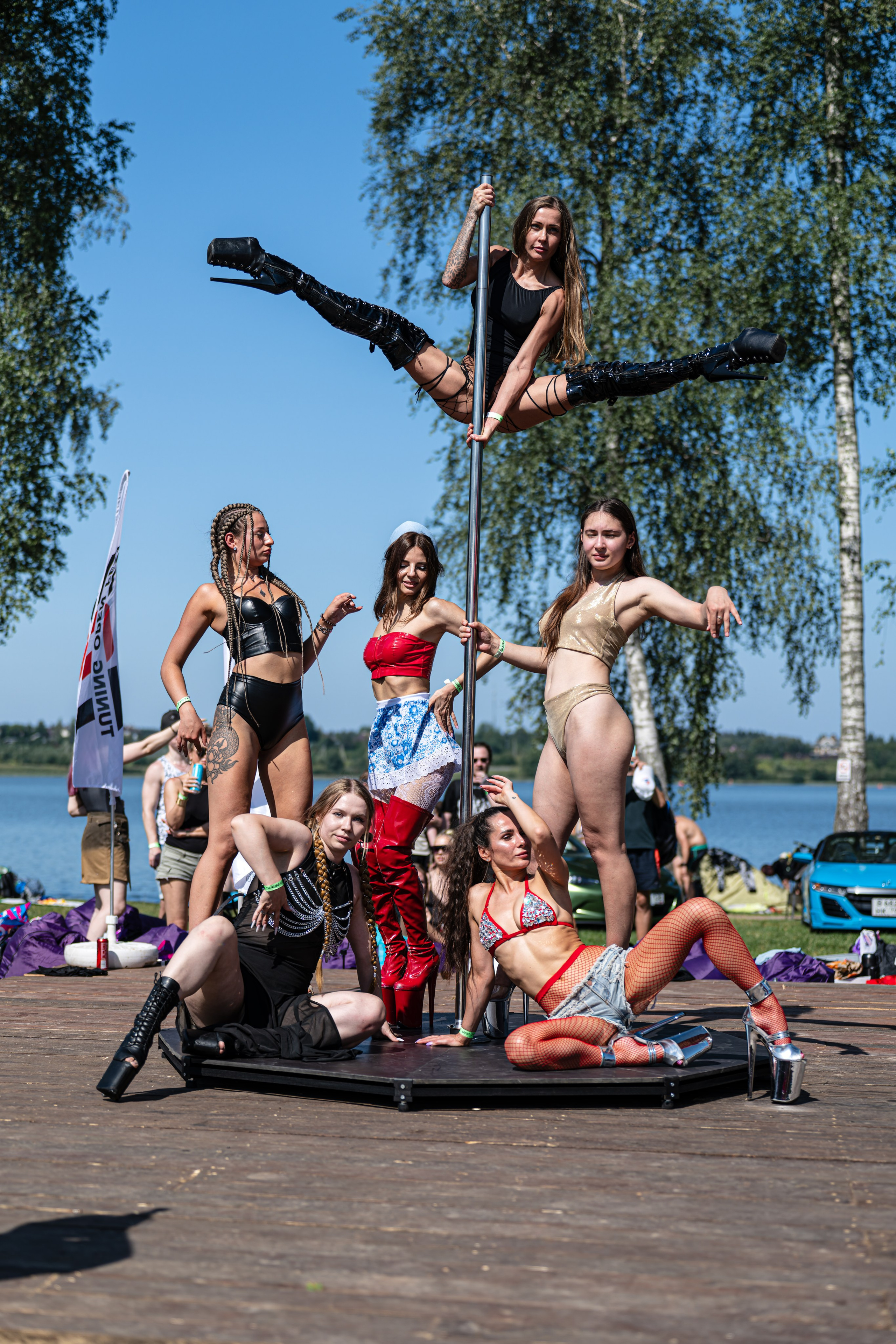 Tuning Open Fest 2025. Авто и мотоспорт — фотограф Антон Медведев iCoguar