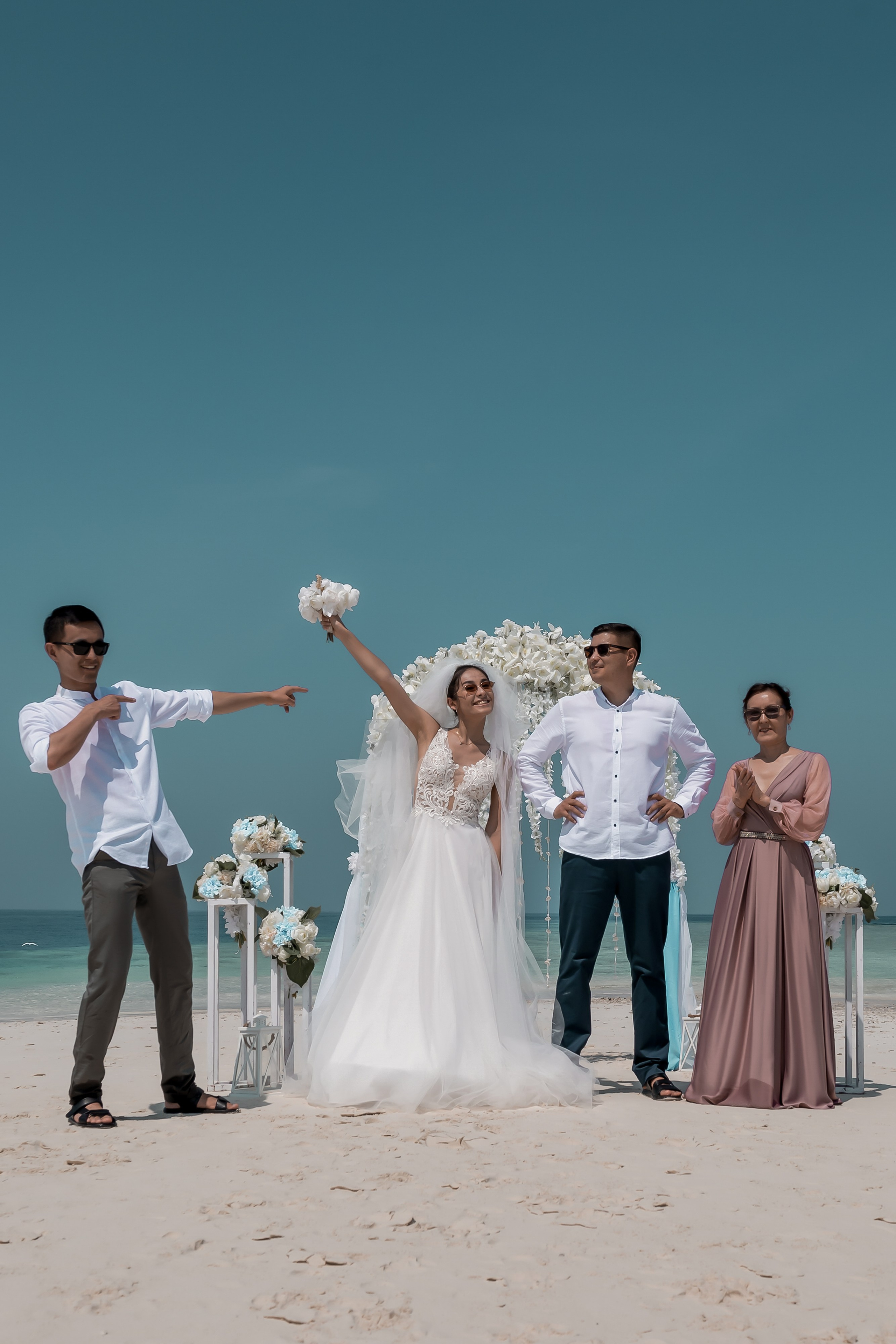 Maldivian Wedding. Фотограф свадебный, репортажный, индивидуальный, фото для маркетплейсов, брендов, автосалонов