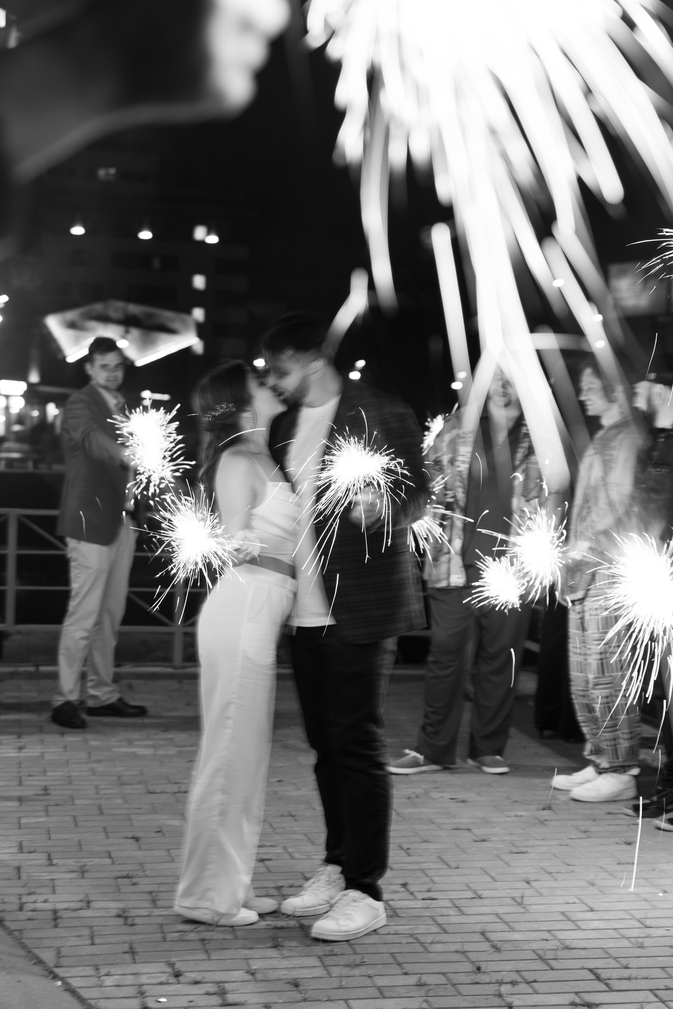 Бенгальские огни. Свадебный фотограф Калининград
